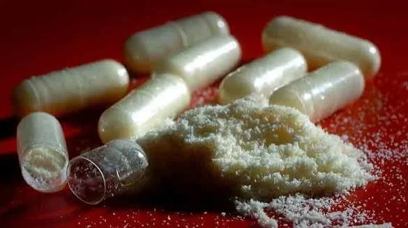 COCA CAPSULE 4.jpg