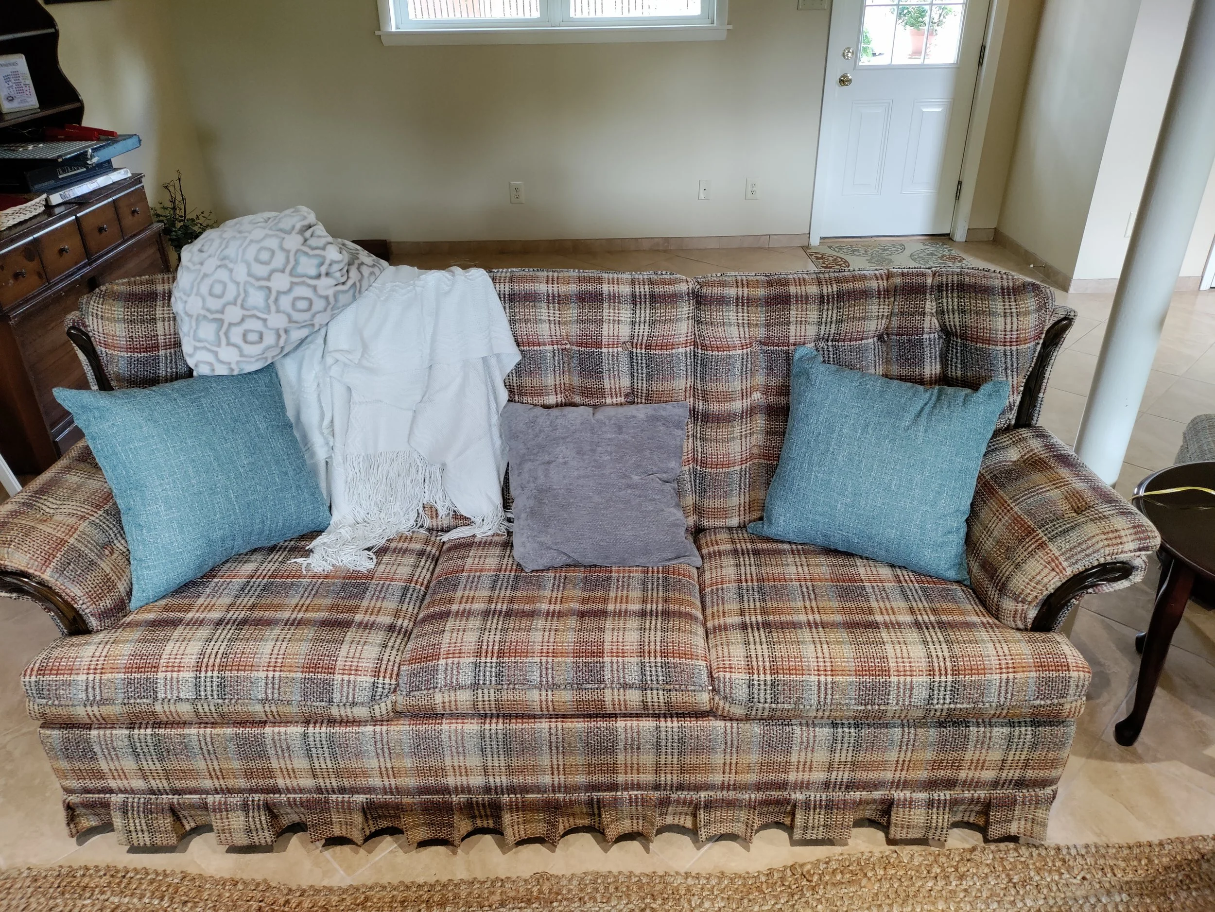 Pull Out Sofa