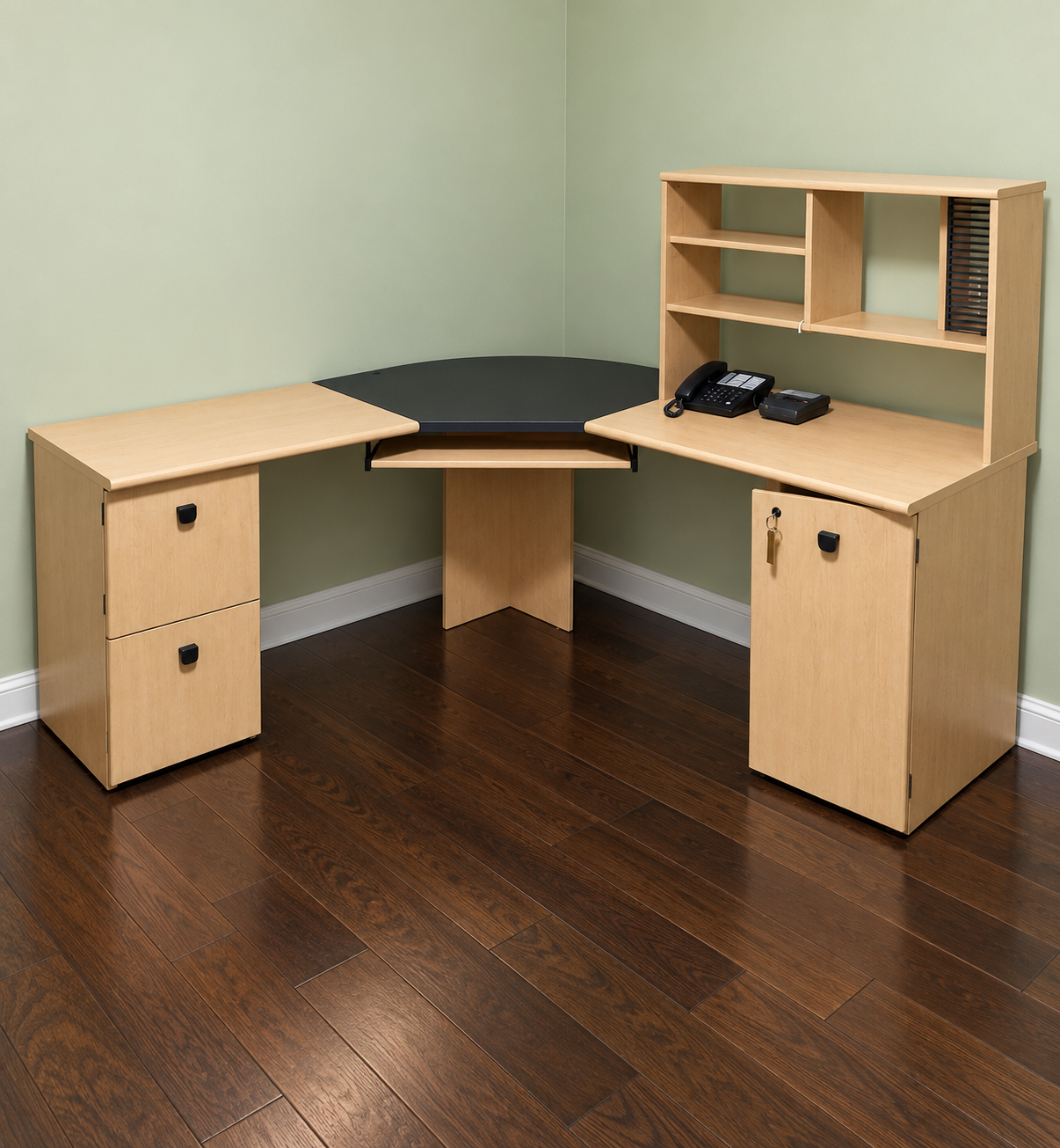 Corner Desk