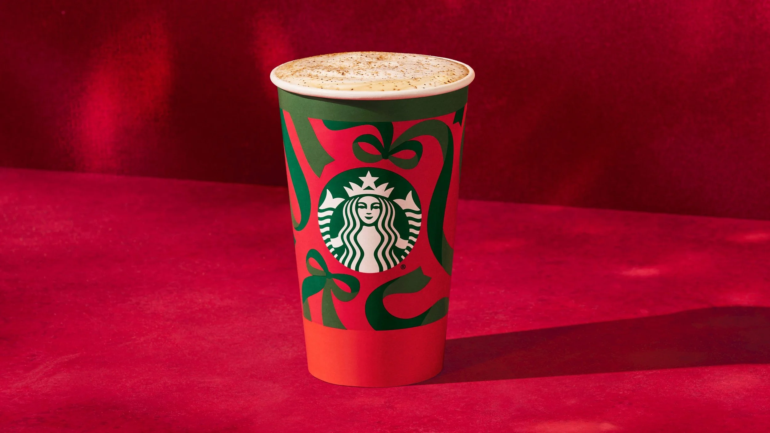 87215139007-starbucks-eggnog-latte-797174607.jpg
