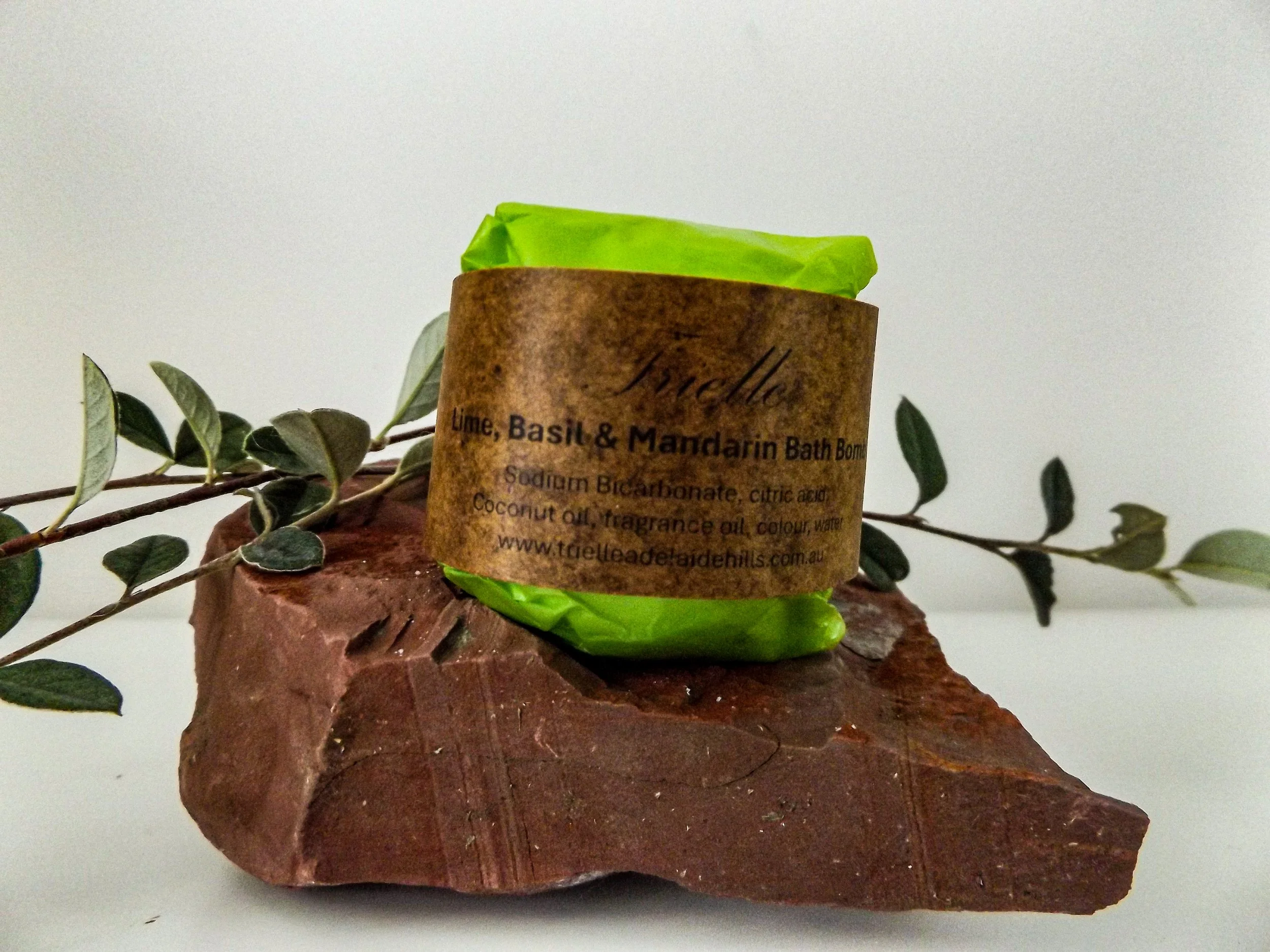 Lime, Basil & Mandarin Bath Bomb