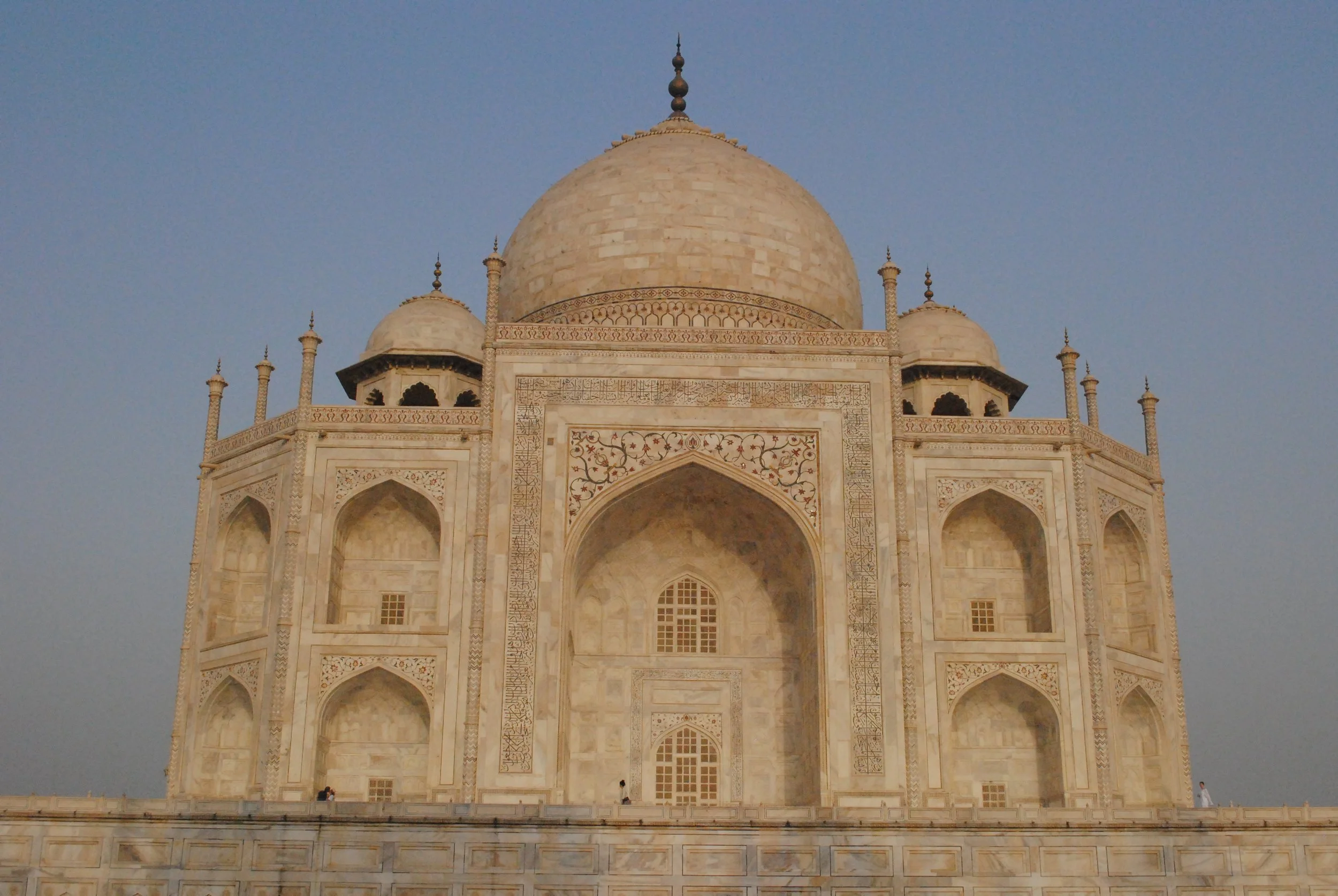 Precious and Semi-Preciouses Agra