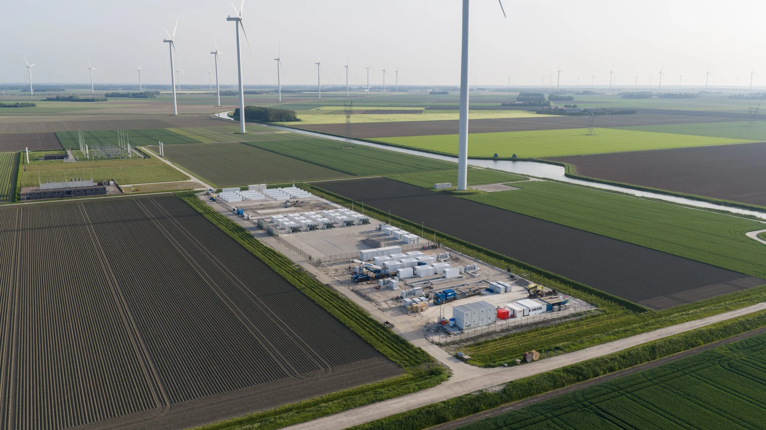 FOTO FOTO DJI_20260523194913_0954_D.jpg