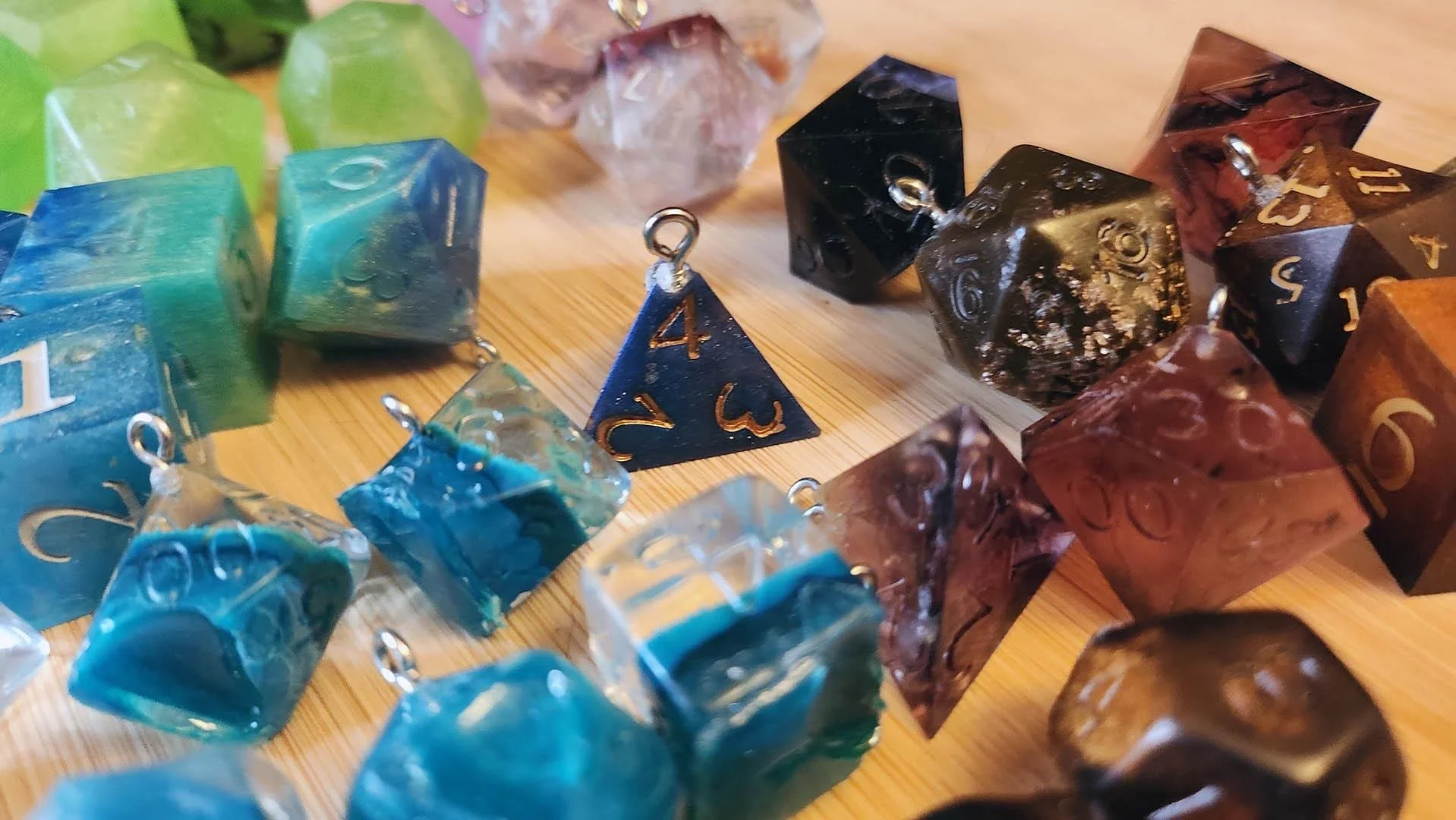 An overview of how your Anti-Waste Dice might look like
