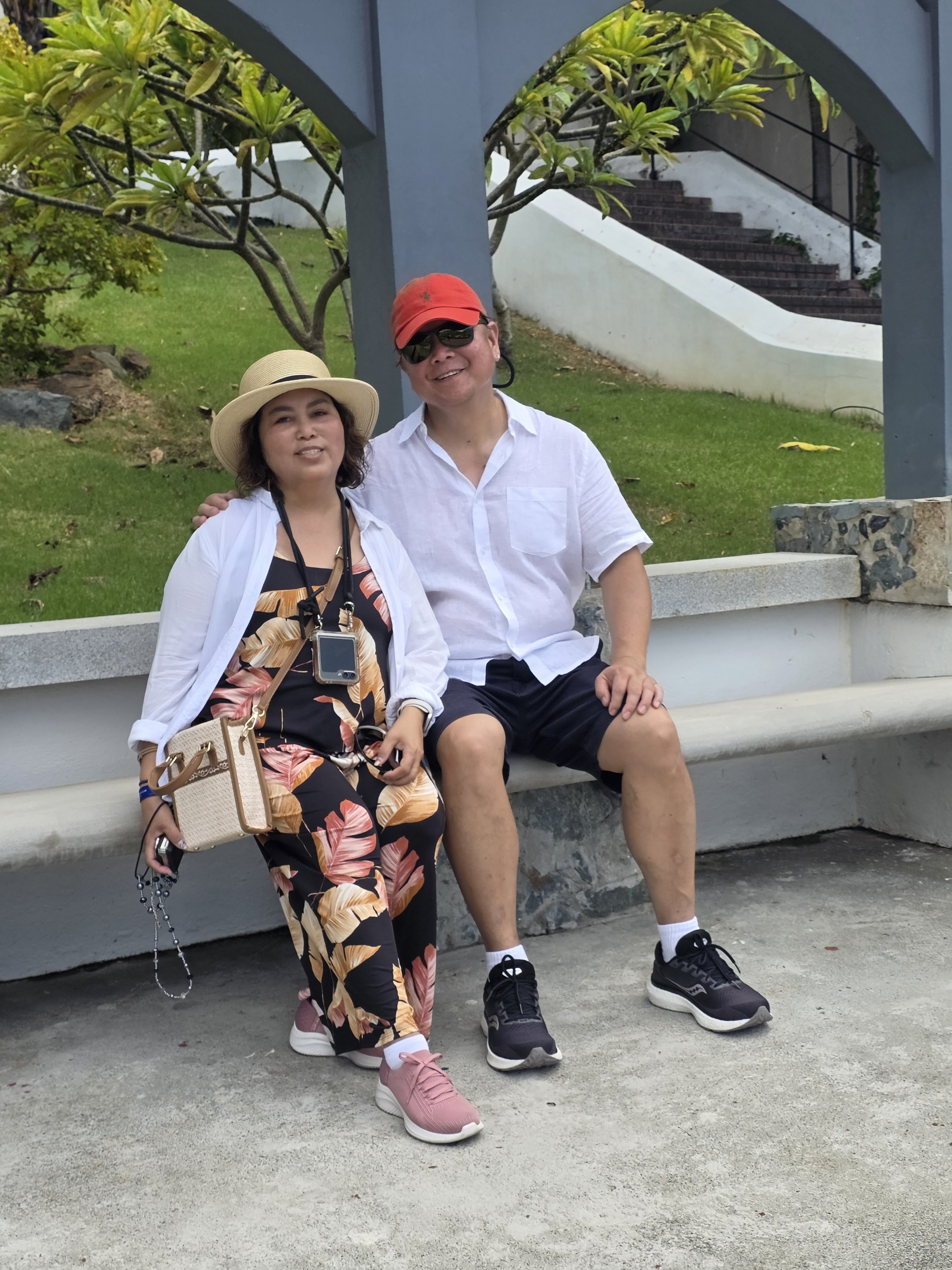 Celebrating love, history, and island views! This couple enjoyed a fully customized Downtown History & Views Walking Tour with Jay’s Experience for their anniversary trip, exploring St. Thomas at their own pace, starting with a relaxing moment at the