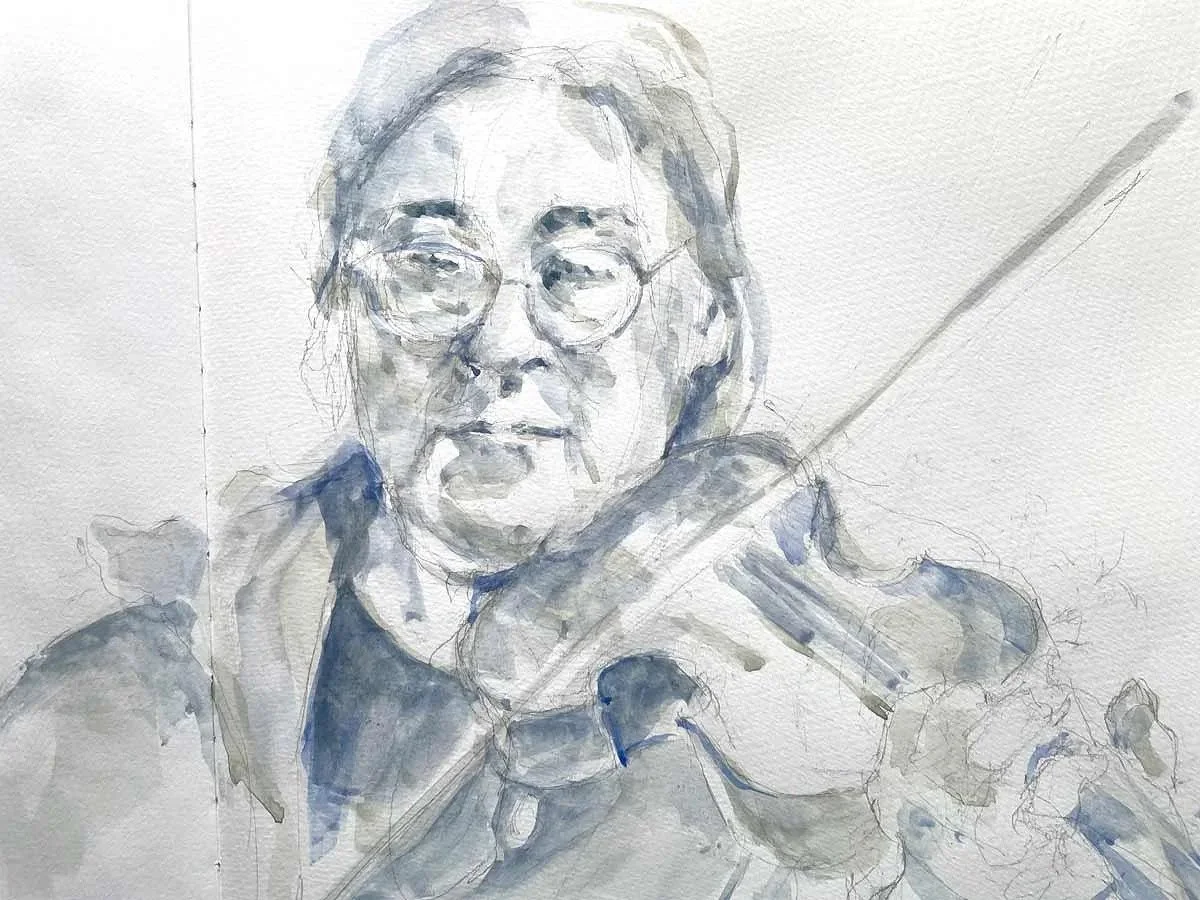 Watercolor painting of an elderly woman with glasses playing a violin.
