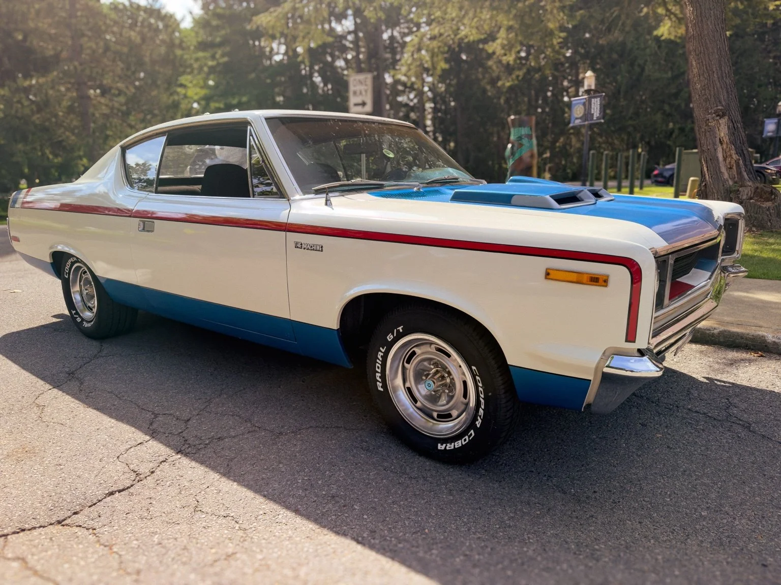 car_photo_03.jpg