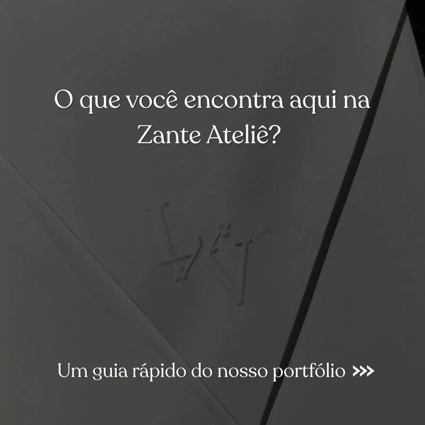 Cada celebra&ccedil;&atilde;o merece ser lembrada atrav&eacute;s de detalhes &uacute;nicos. ✨

Cuidamos de todo o processo &mdash; desde a cria&ccedil;&atilde;o da identidade visual at&eacute; o desenvolvimento de pe&ccedil;as f&iacute;sicas com acab
