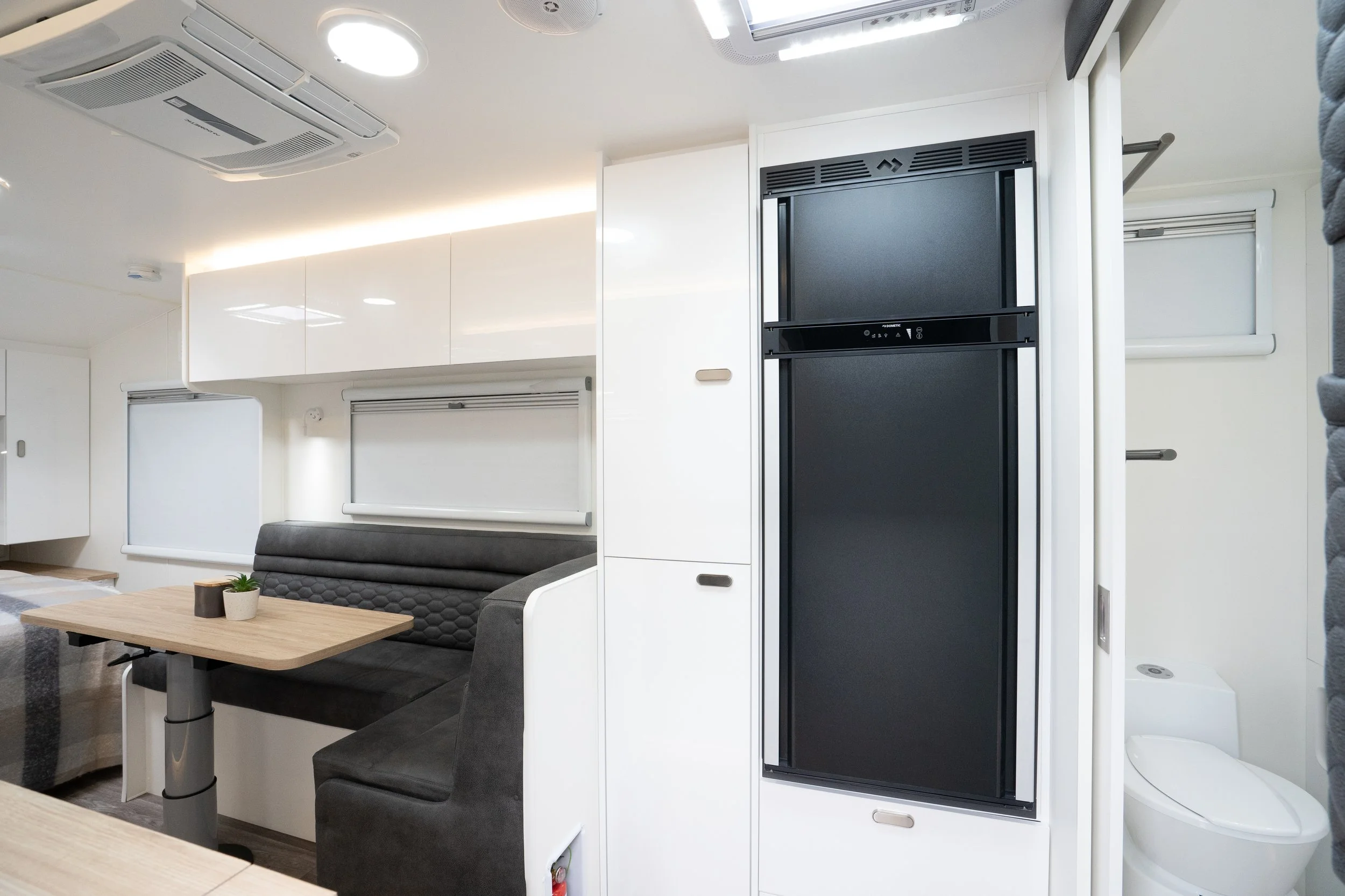 Bespoke-Caravans-Evoke-Premium-Australian-Off-road-caravan-custom-interior-00001.jpg