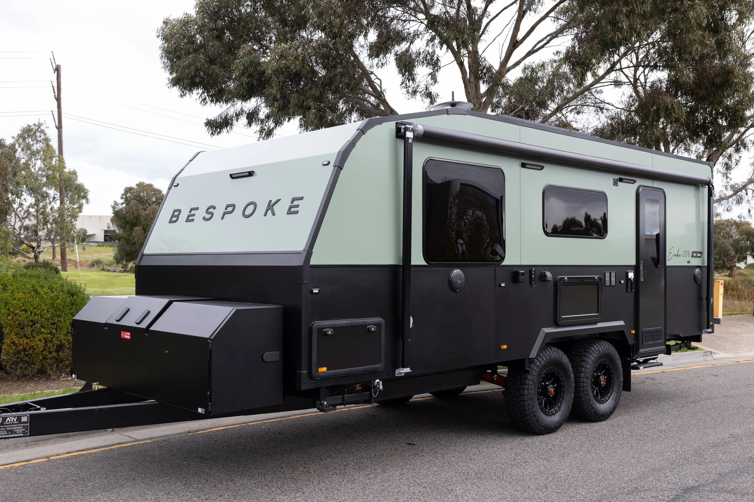 Bespoke-Caravans-Evoke-Premium-Australian-Off-road-caravan-custom-interior-2571.jpg