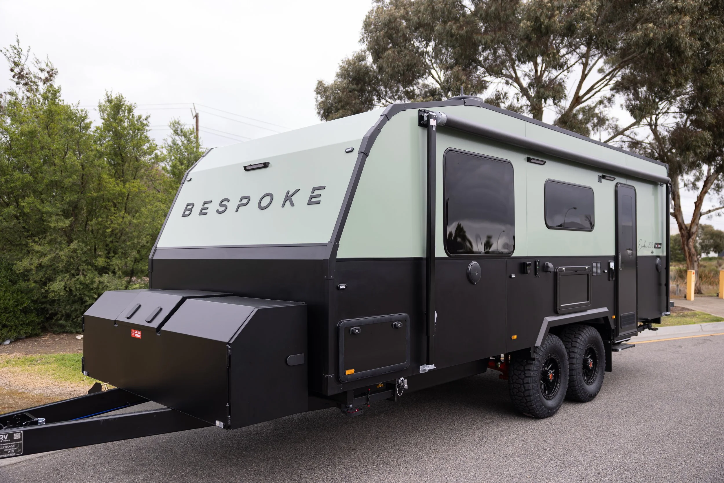 Bespoke-Caravans-Evoke-Premium-Australian-Off-road-caravan-custom-interior-2632.jpg