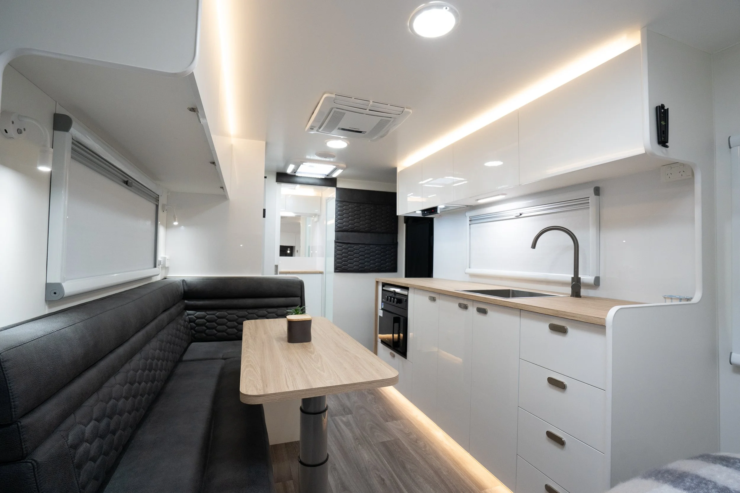 Bespoke-Caravans-Evoke-Premium-Australian-Off-road-caravan-custom-interior-09949.jpg