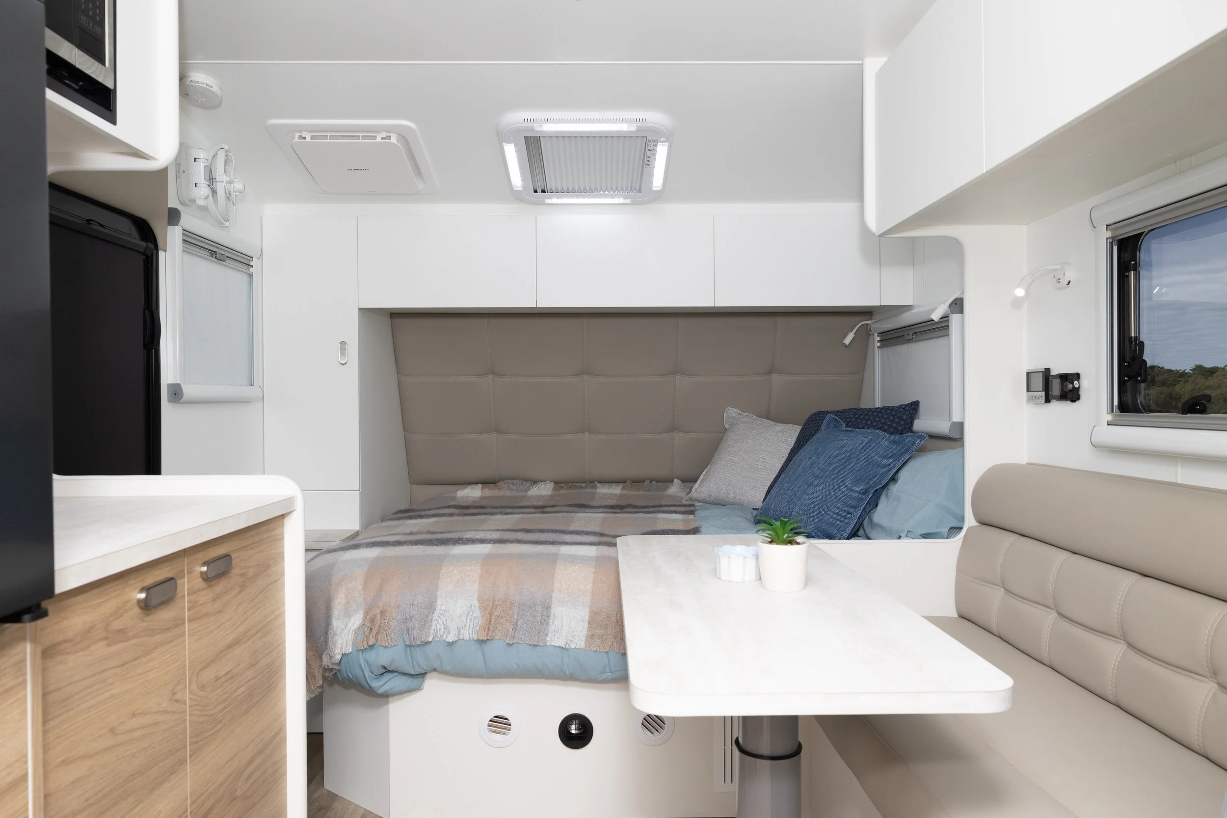 Bespoke-Caravans-Tracker-15-best-quality-off-road-caravans-australia-2073.jpg
