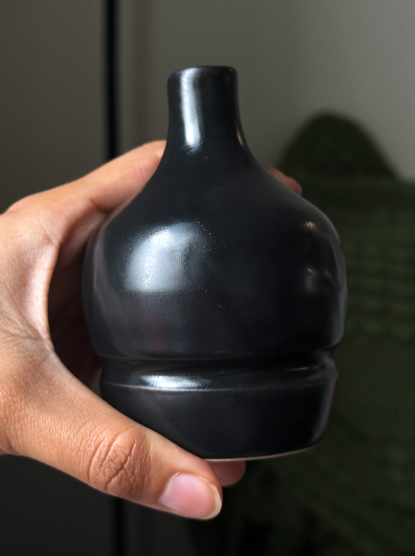 Black Bud Vase /2