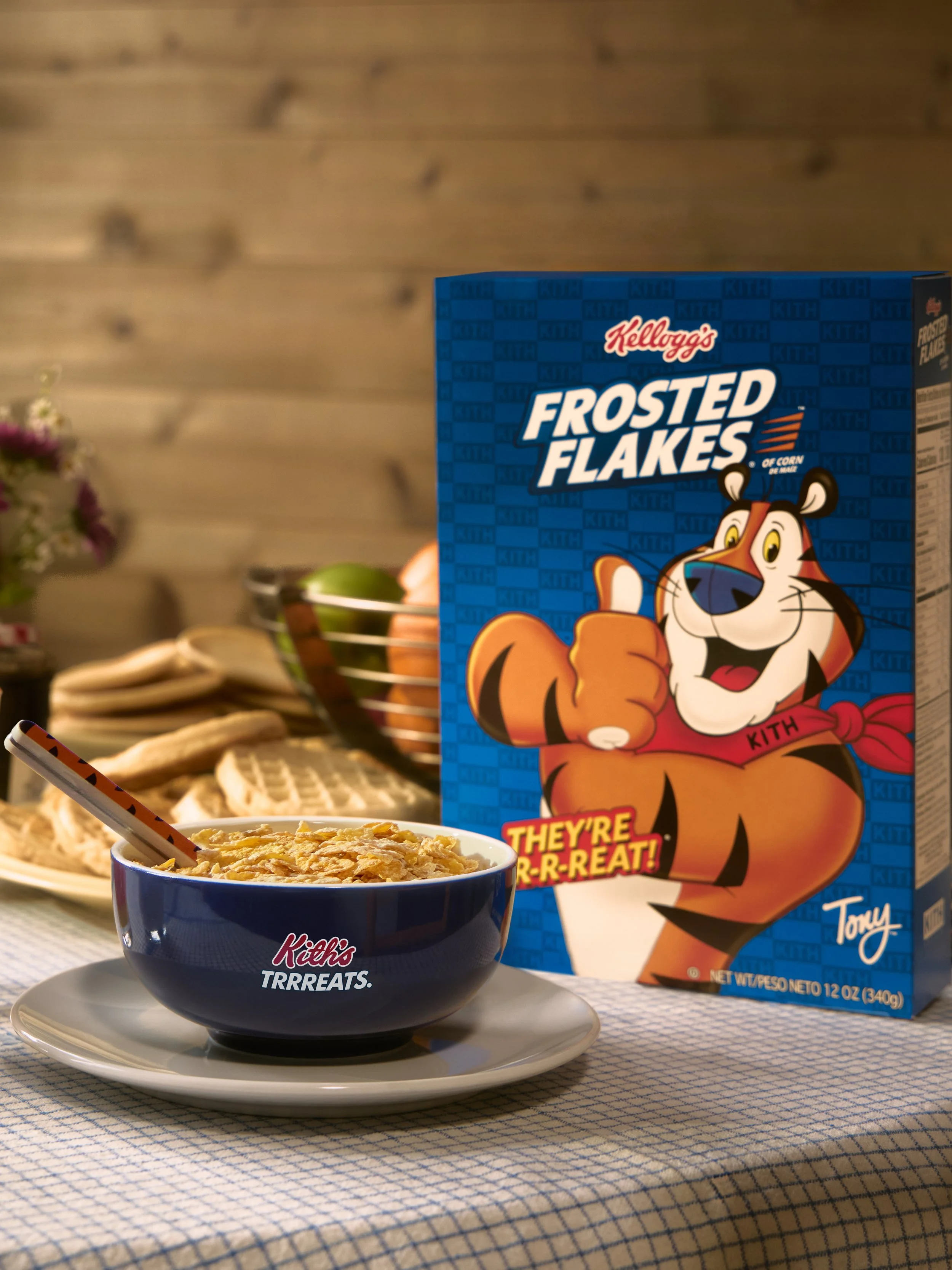 Final_Frosted_Flakes_OffBody_FB_SHOT_2_0171.jpg