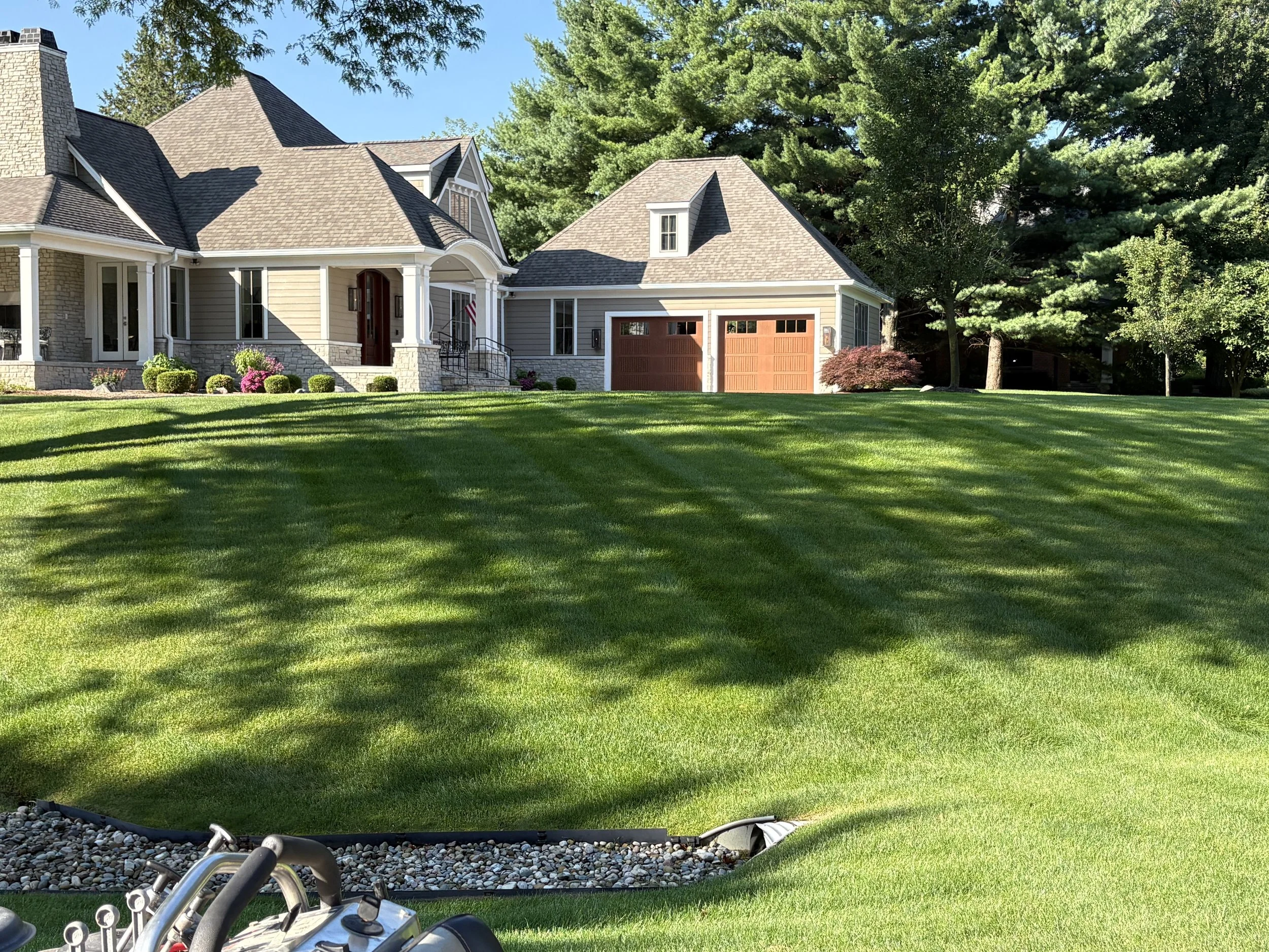 Beautiful Lawn 2.jpg