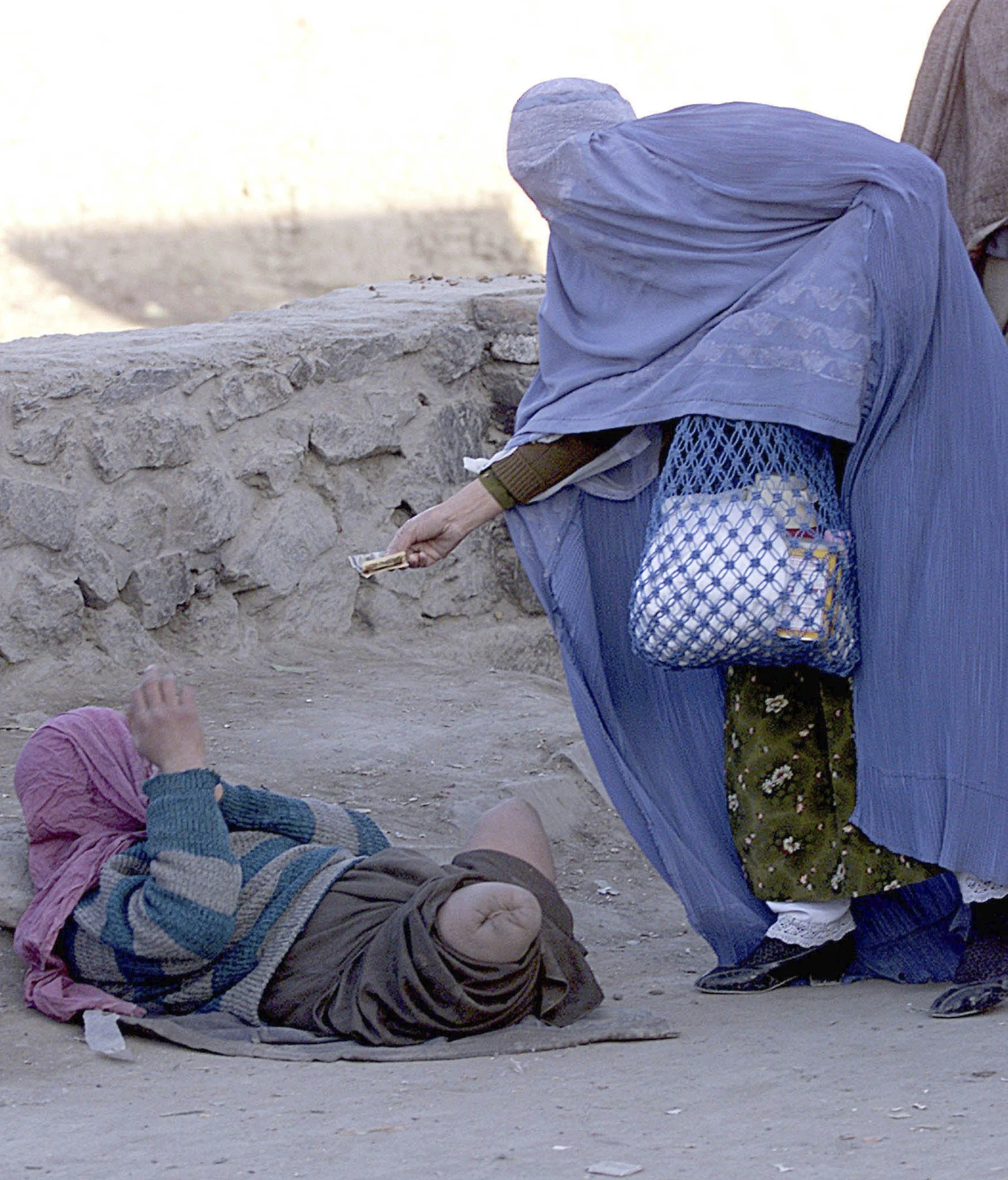 Afghanistan, 2002