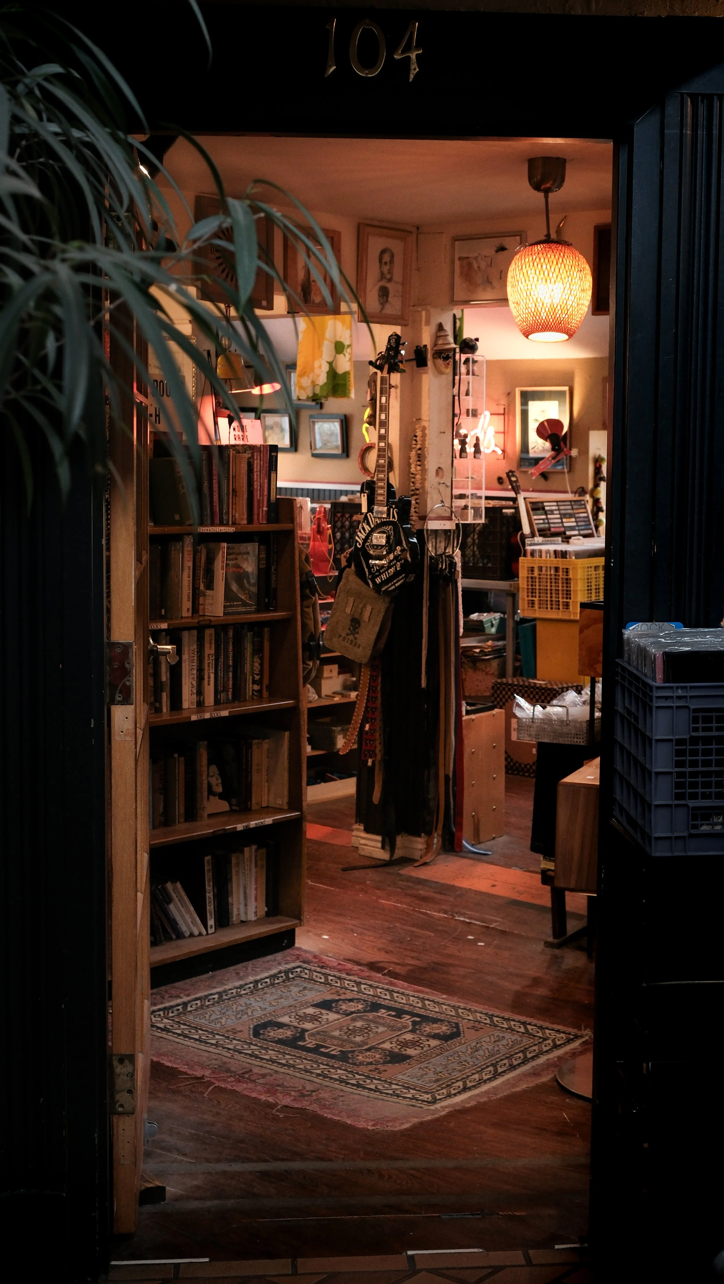 048 - Come In.jpg