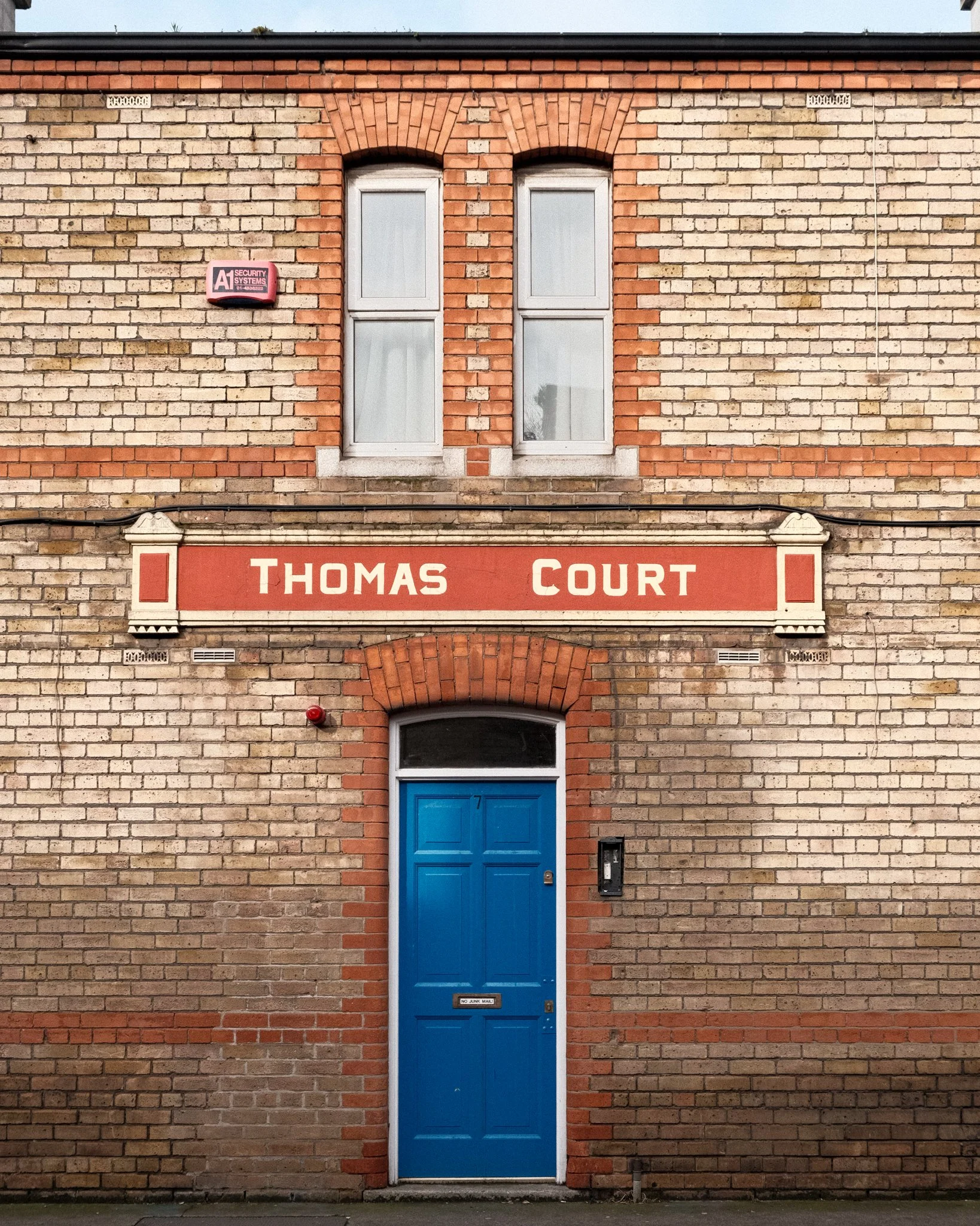 028 - 7, Thomas Ct. (small).jpg