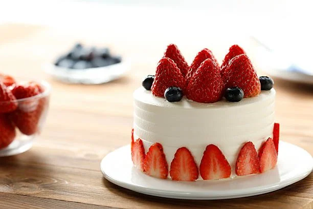 Strawberry cream cheese cake
