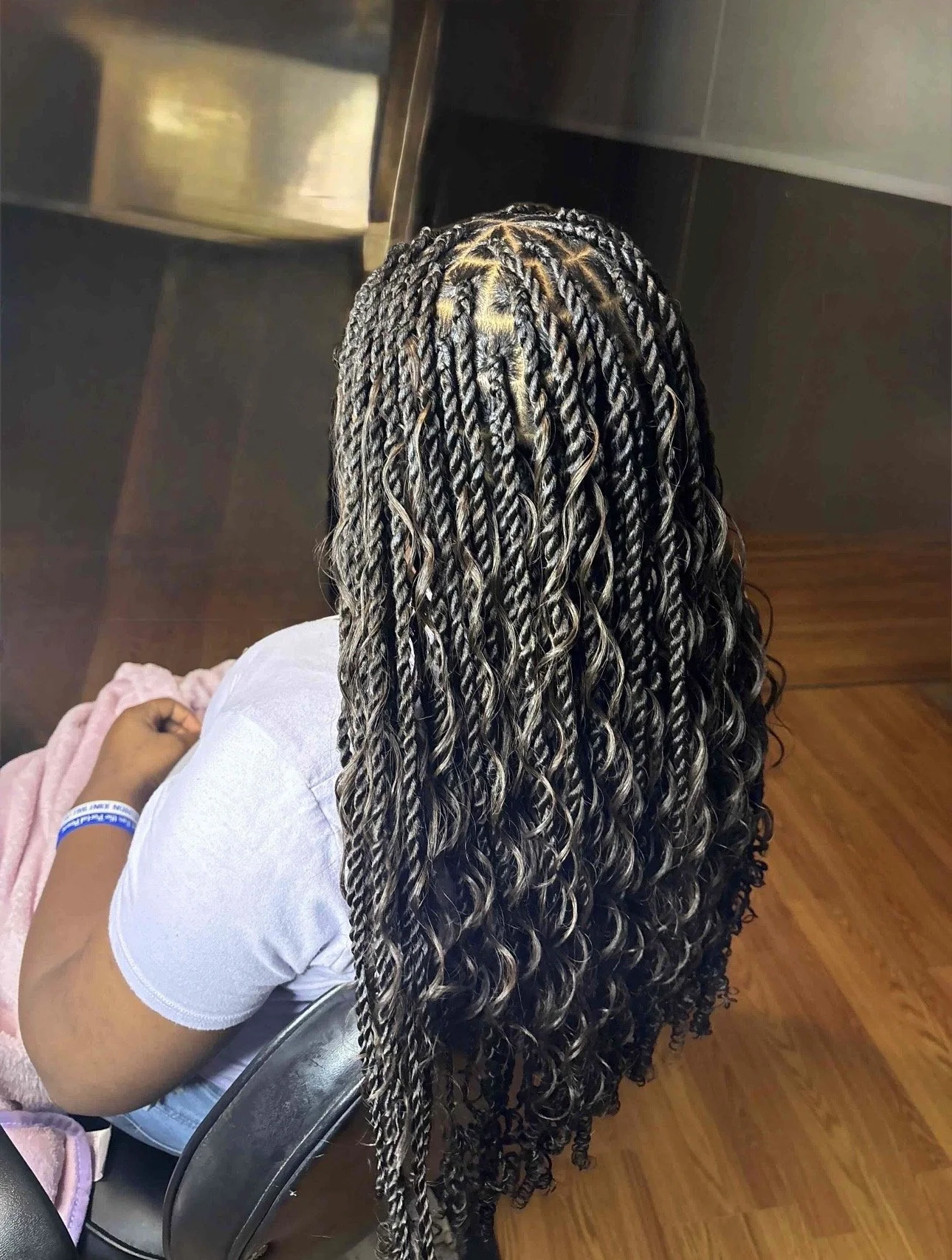 Medium Island Twist