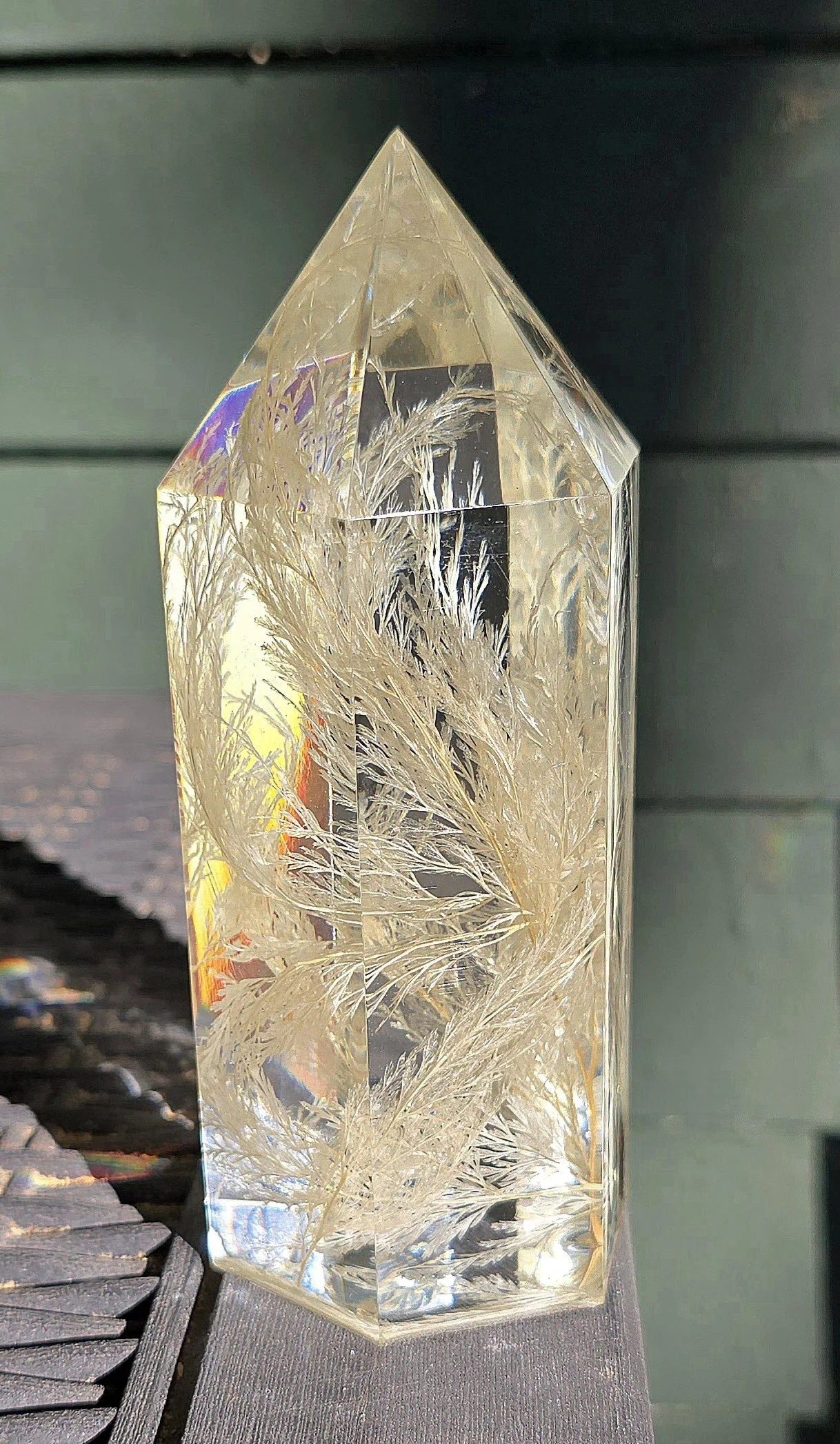 2.5" Wide 6" Tall White Fern Fronds Crystal Tower