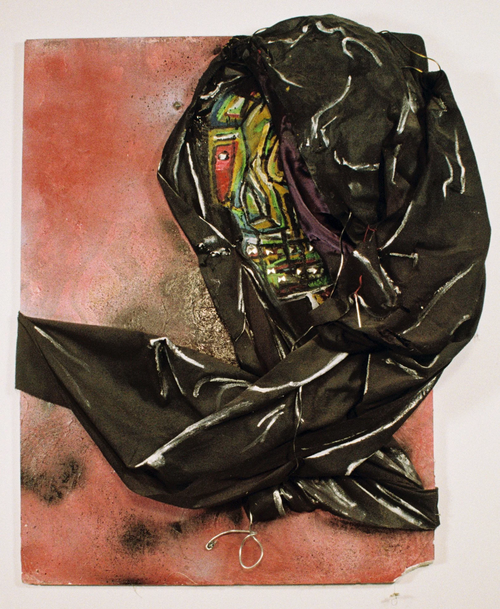 Untitled (Grim Reaper/Skull)
(23"x31")
Acrylic Paint/Spray Paint/Oil Paint on Gatorboard/Salvaged Linen/Satin
(2021)