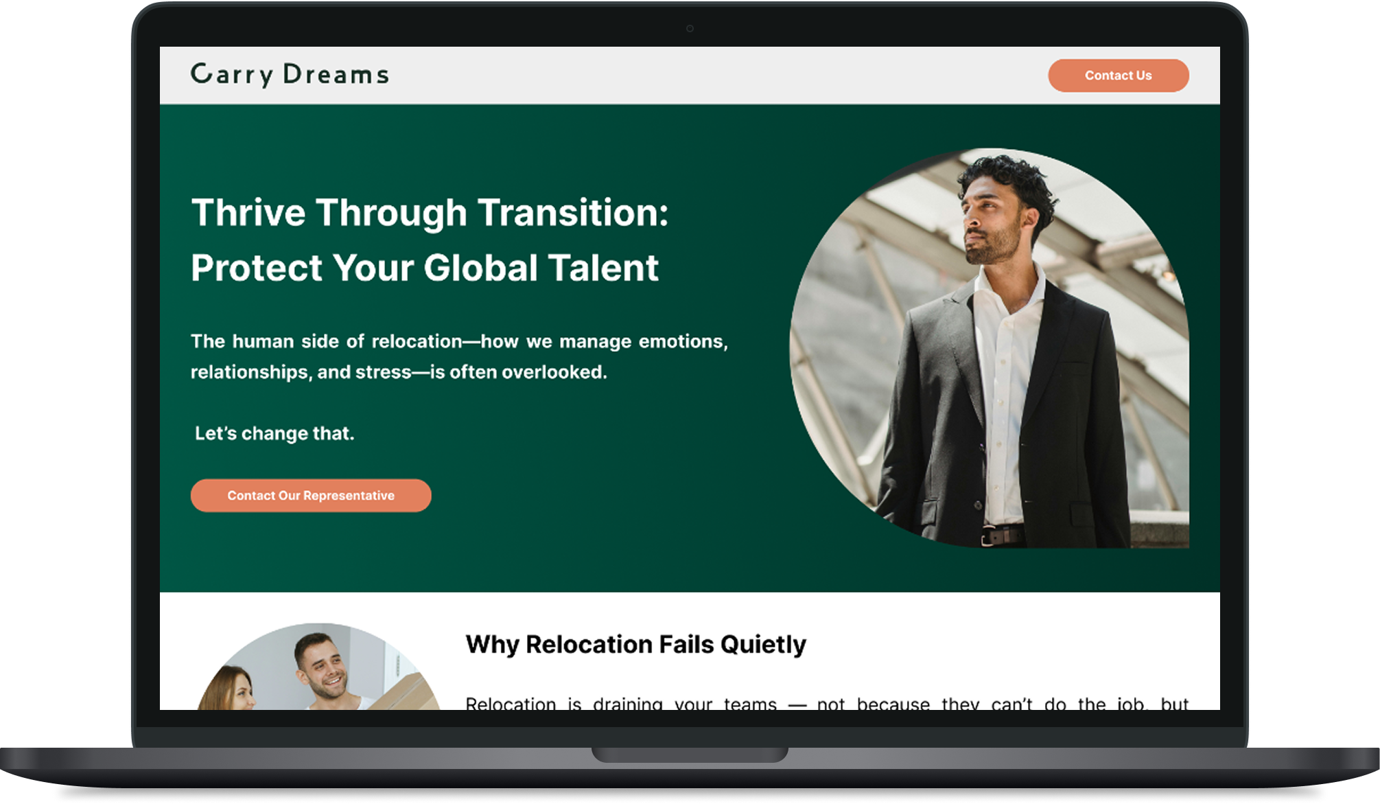 緑色の背景に白色の文字で「Thrive Through Transition: Protect Your Global Talent」と書かれている。右側に男性のポートレート写真があり、上部にオレンジ色の「Contact Us」ボタンが配置されているウェブページのスクリーンショット。