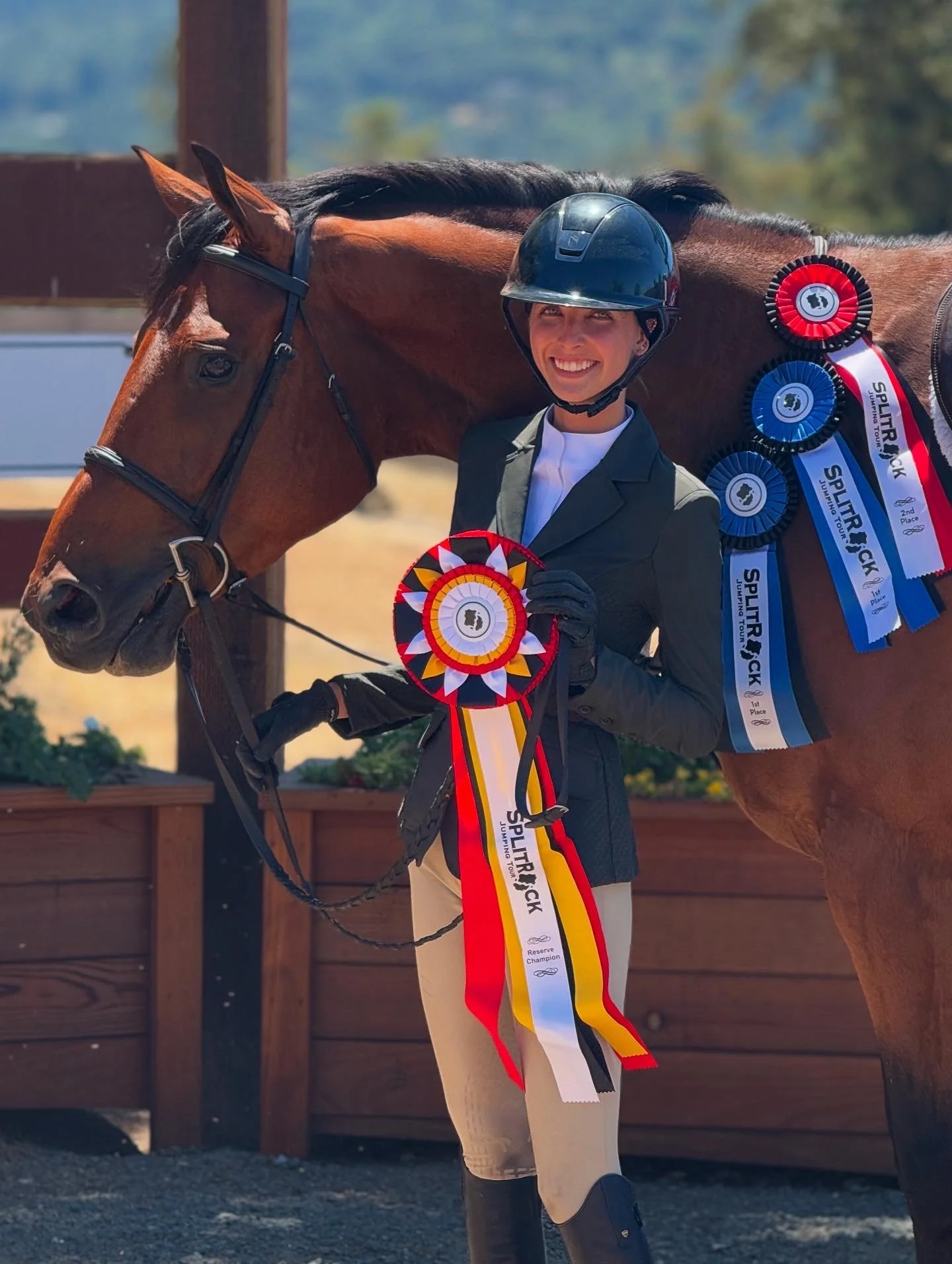 Photos of Seascape Sport Horses riders competing in hunters, jumpers, and equitation on the A-circuit in Gilroy, CA and across NorCal.