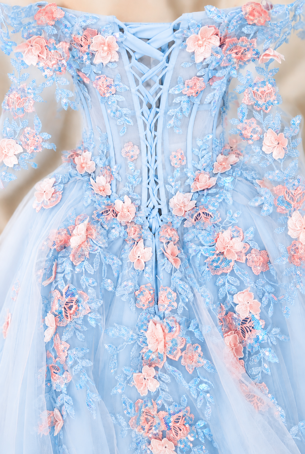 Blue quince dress with pink flowers & Cape
Style: GVC3117
Size: XS - 3XL
Baby Blue