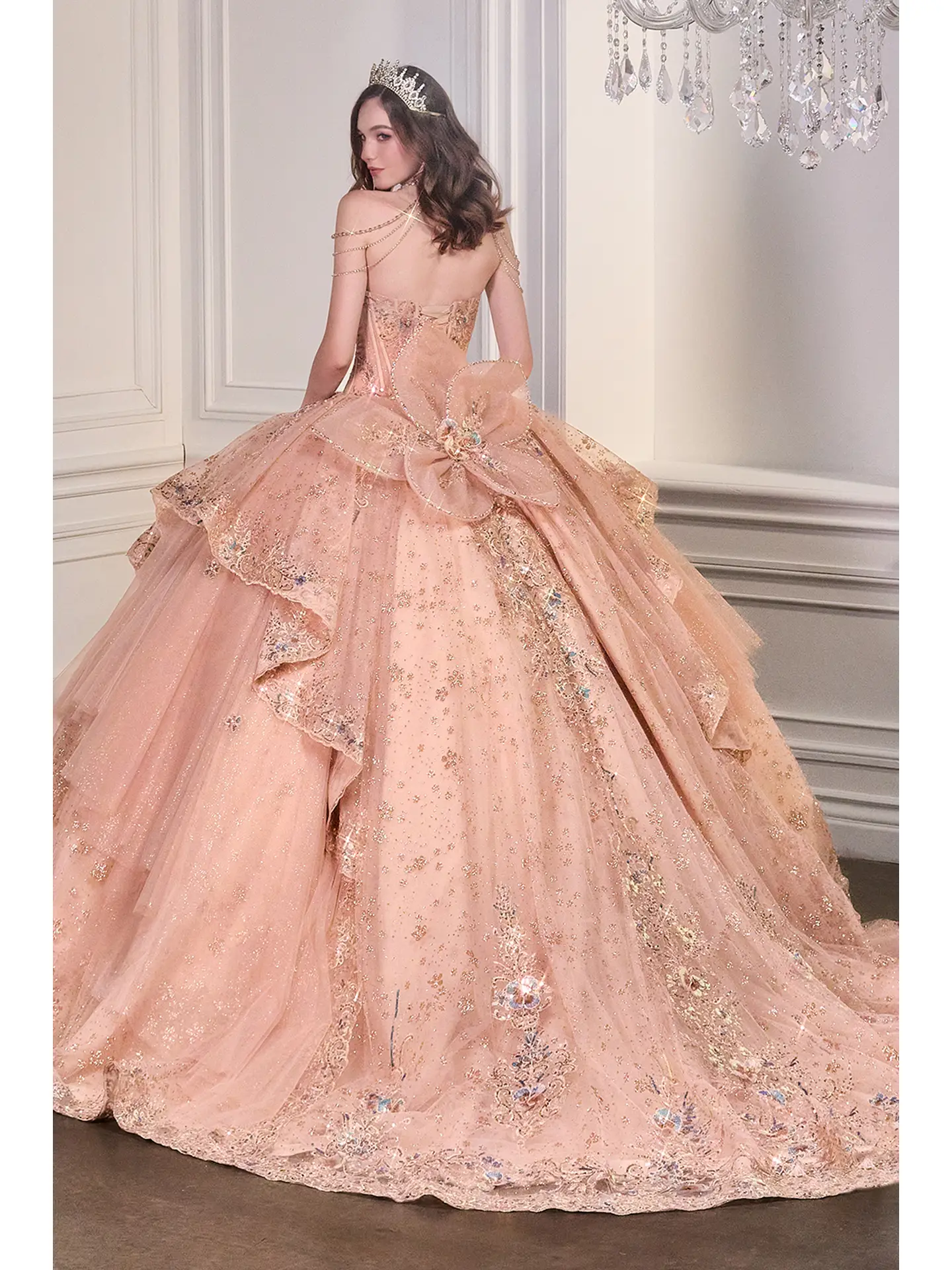 Strapless Quince Gown with Draped Neckless
Style:GV15727
Size: XS-3XL