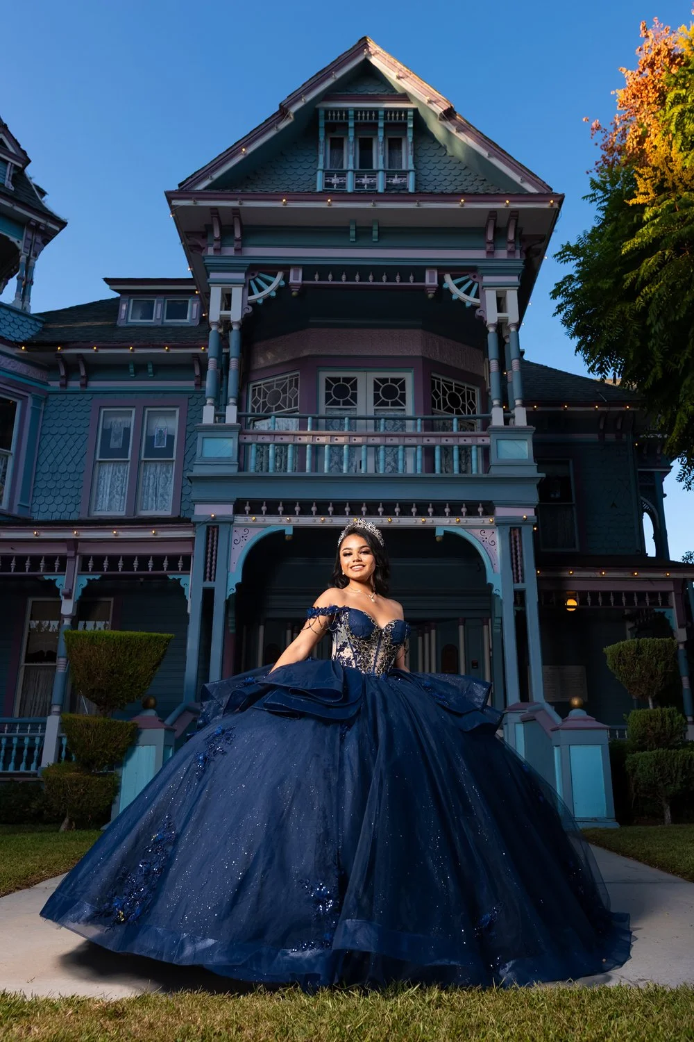 Glamour Princess Ball Gown 
Style: GVC3132
Navy Blue
Size: XS - 2XL