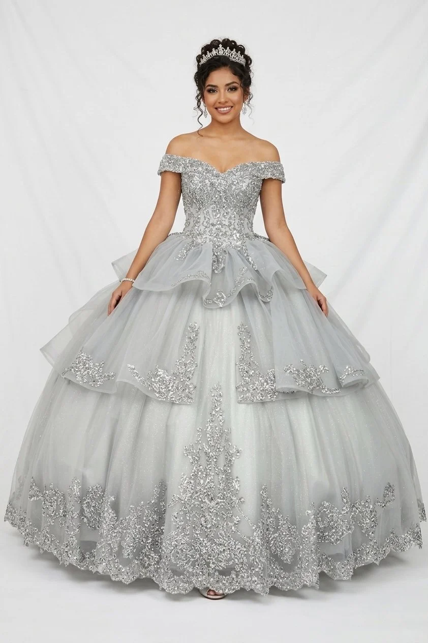 Multi-layer Skirt with rhinestones dress
Style: GVC325-5
Size: S - 3XL
Silver