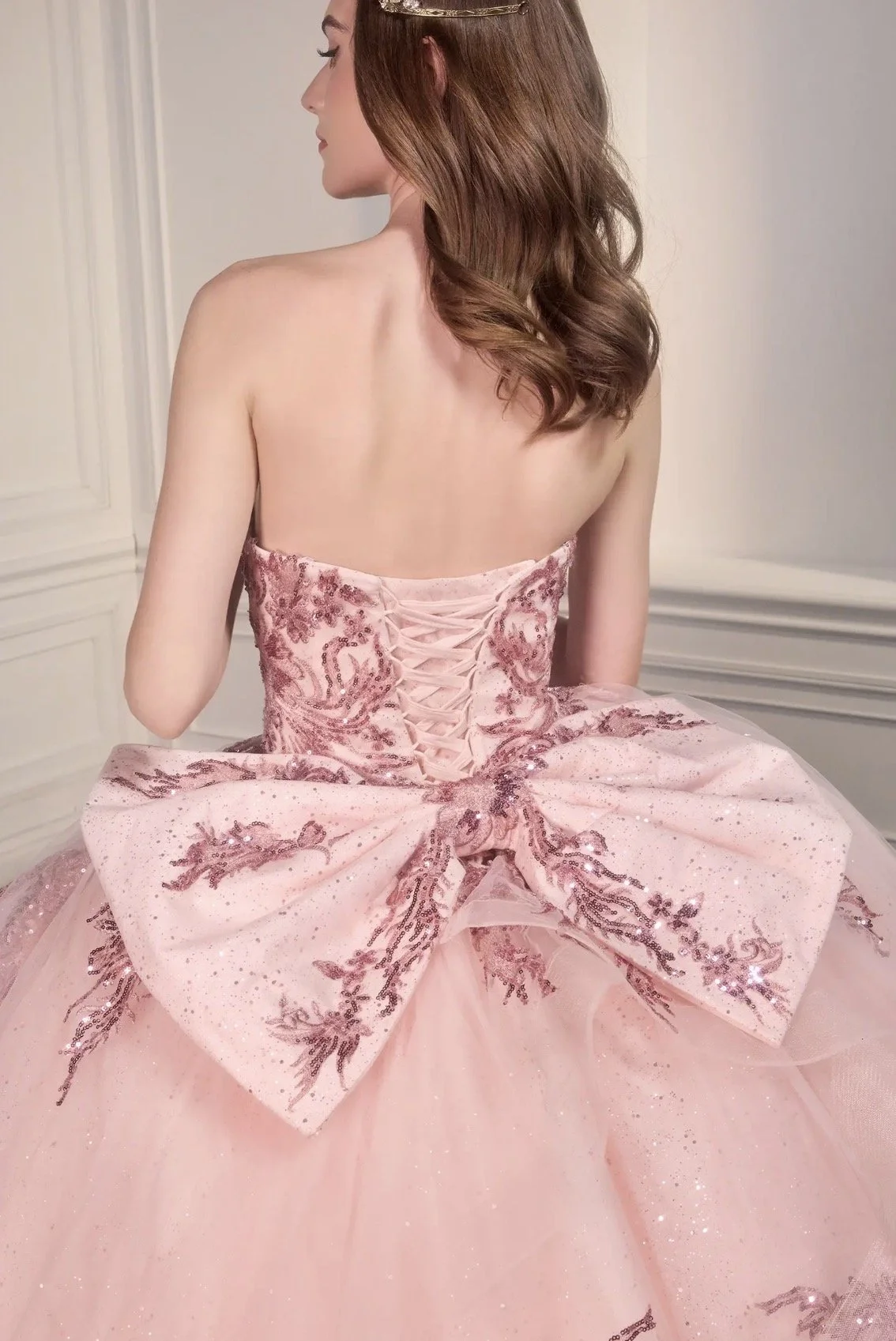 Strapless Layered Ball Gown with Bow Detail
STYLE: GV15715
Size: XS - 3XL