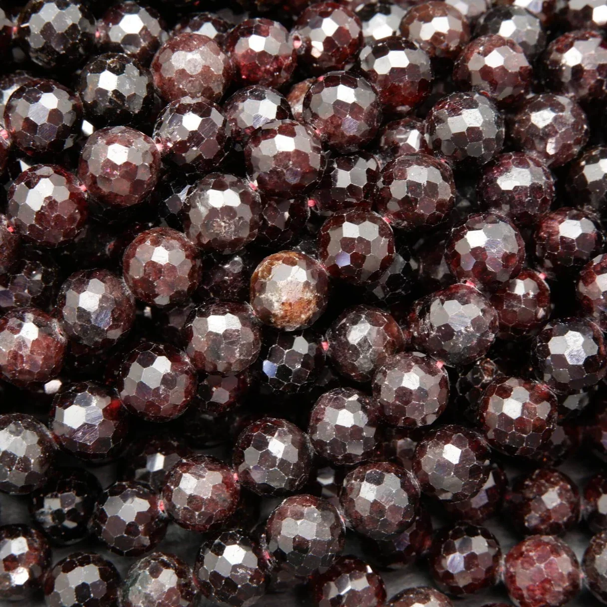 Handcrafted Natural Garnet Necklace – Timeless Beauty and Grounding Energy