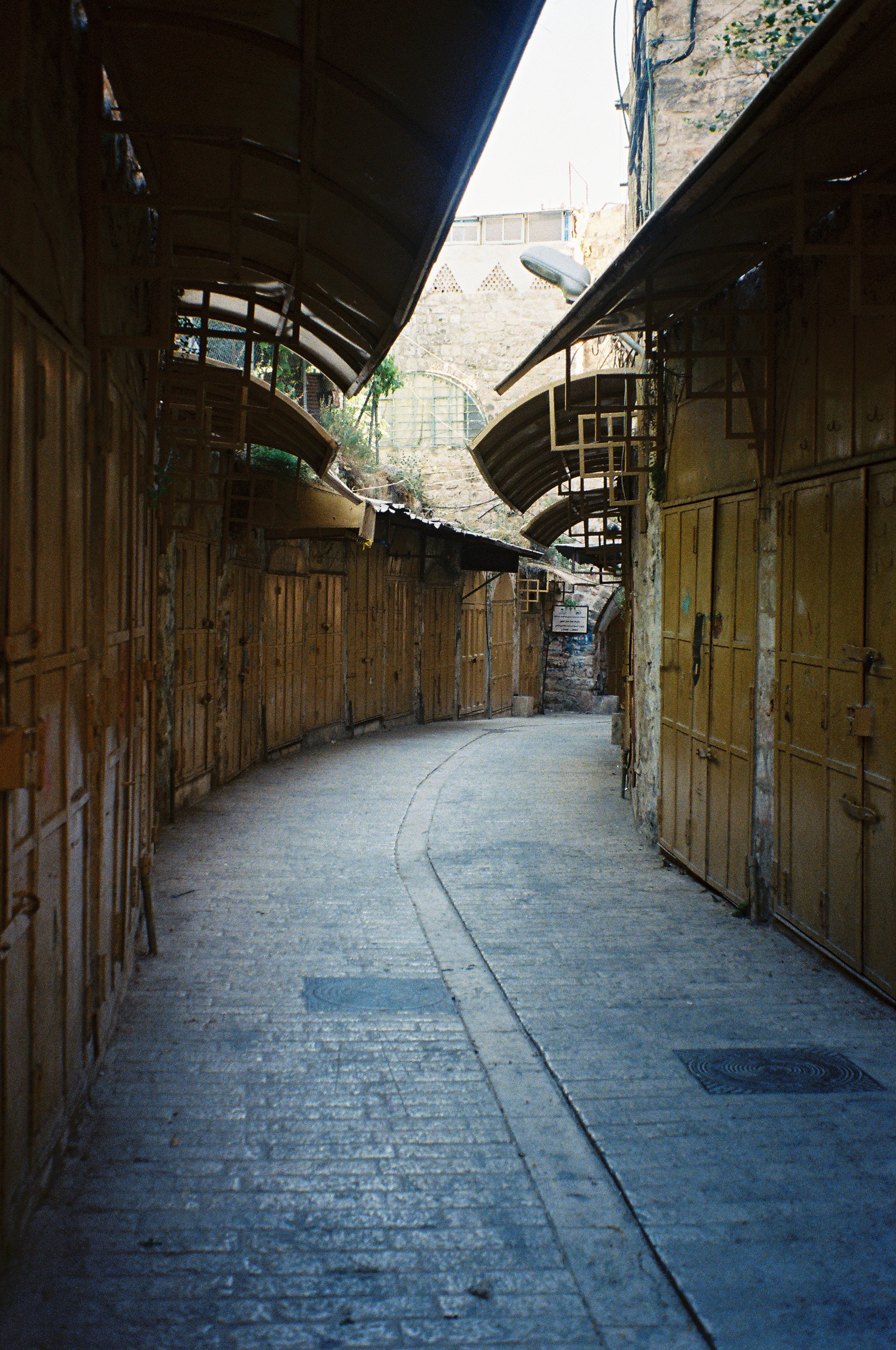 Closed Street in Old City Hebron Before Settler Tour