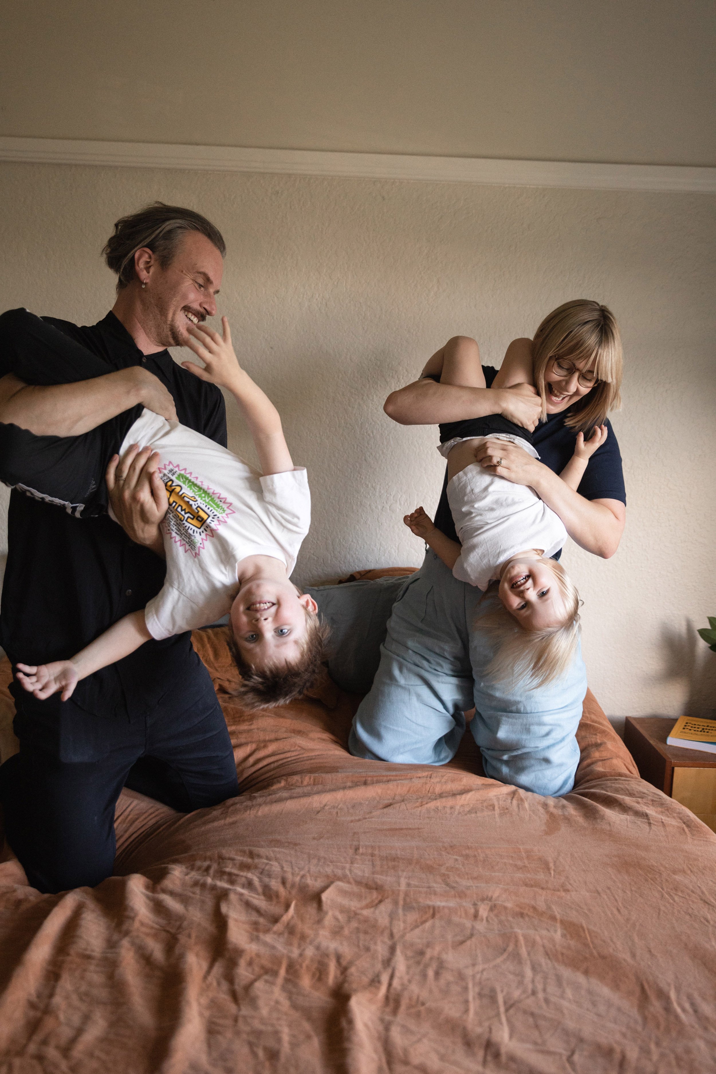 jess-andy-tdf-family-0185-LowRes.jpg
