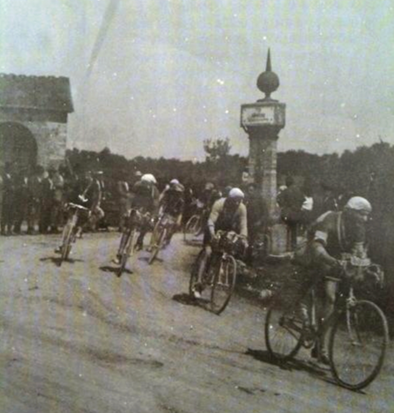 history of cycling in tuscany, bivacco restaurant, colonna del grillo, castelnuovo berardenga, siena, arezzo.