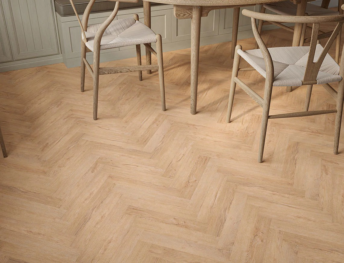 LivingLVT Herringbone Sunny side up 2.png