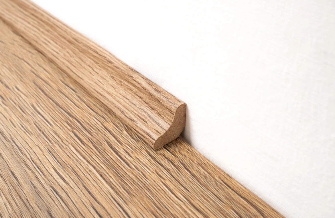 Rustic Oak Vinyl Beading