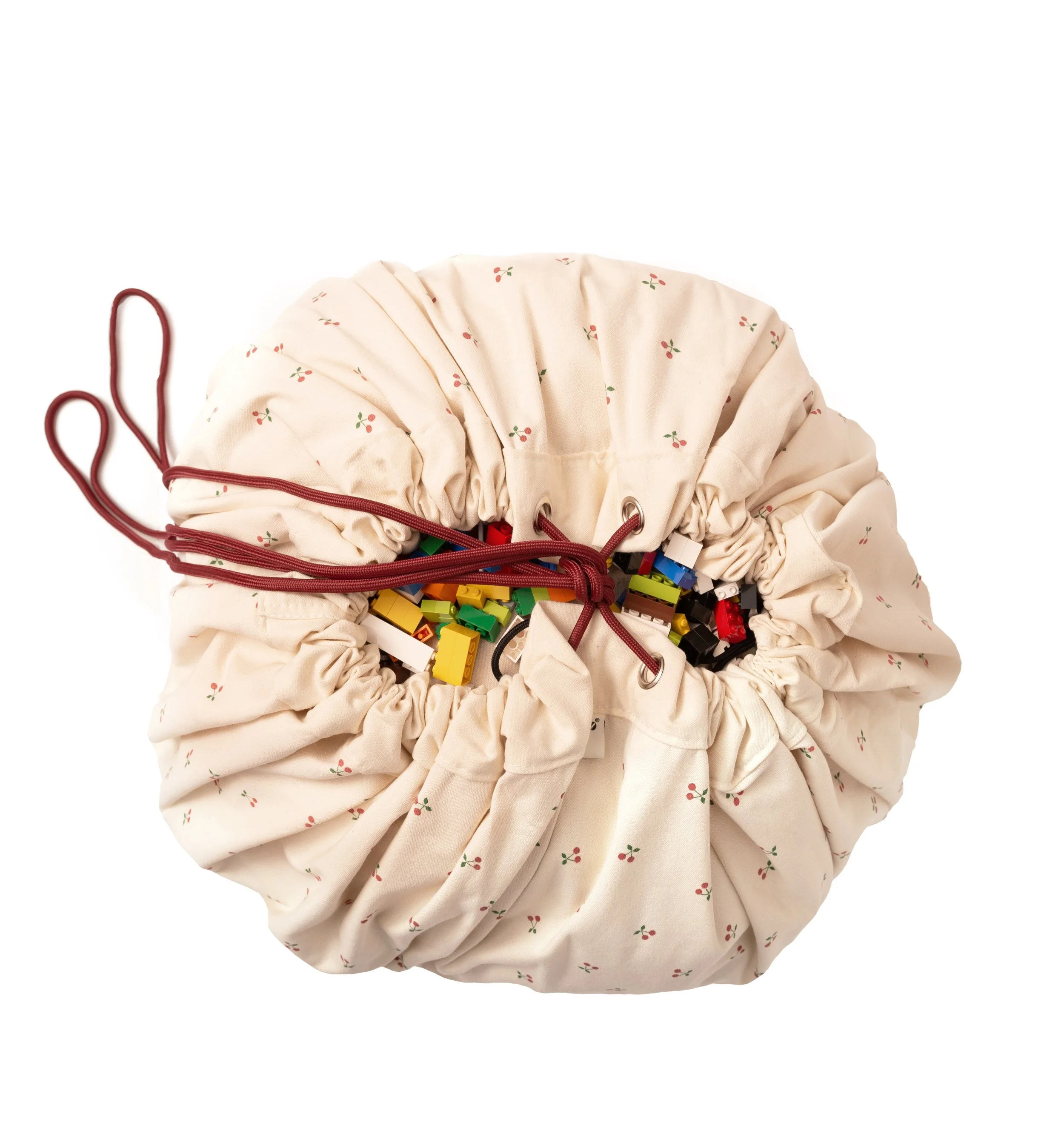 playandgo_toy_storage_bag_cherry_cherry_closed.jpg