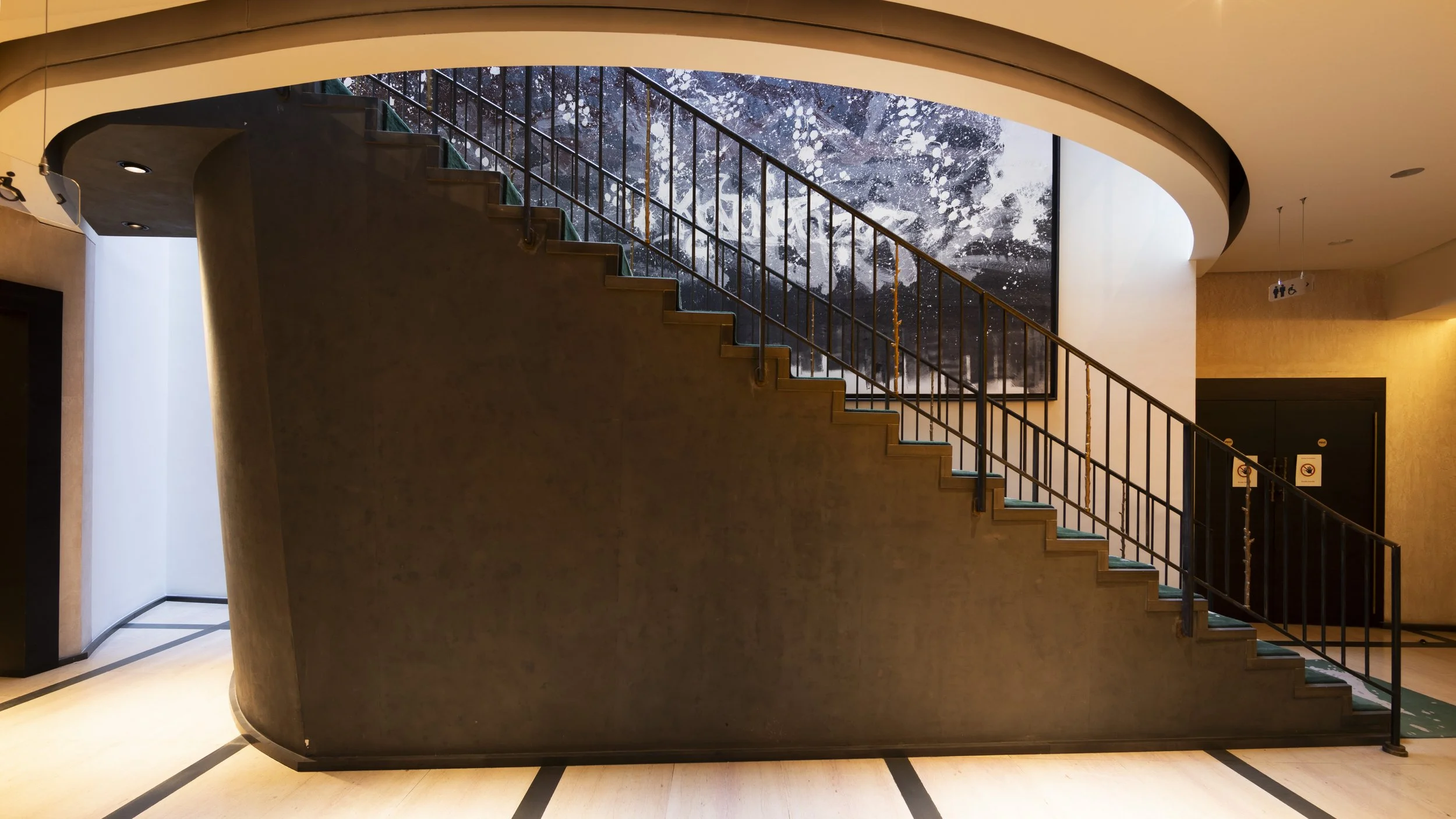 JonOne_HotelSquare_2024_08.jpg
