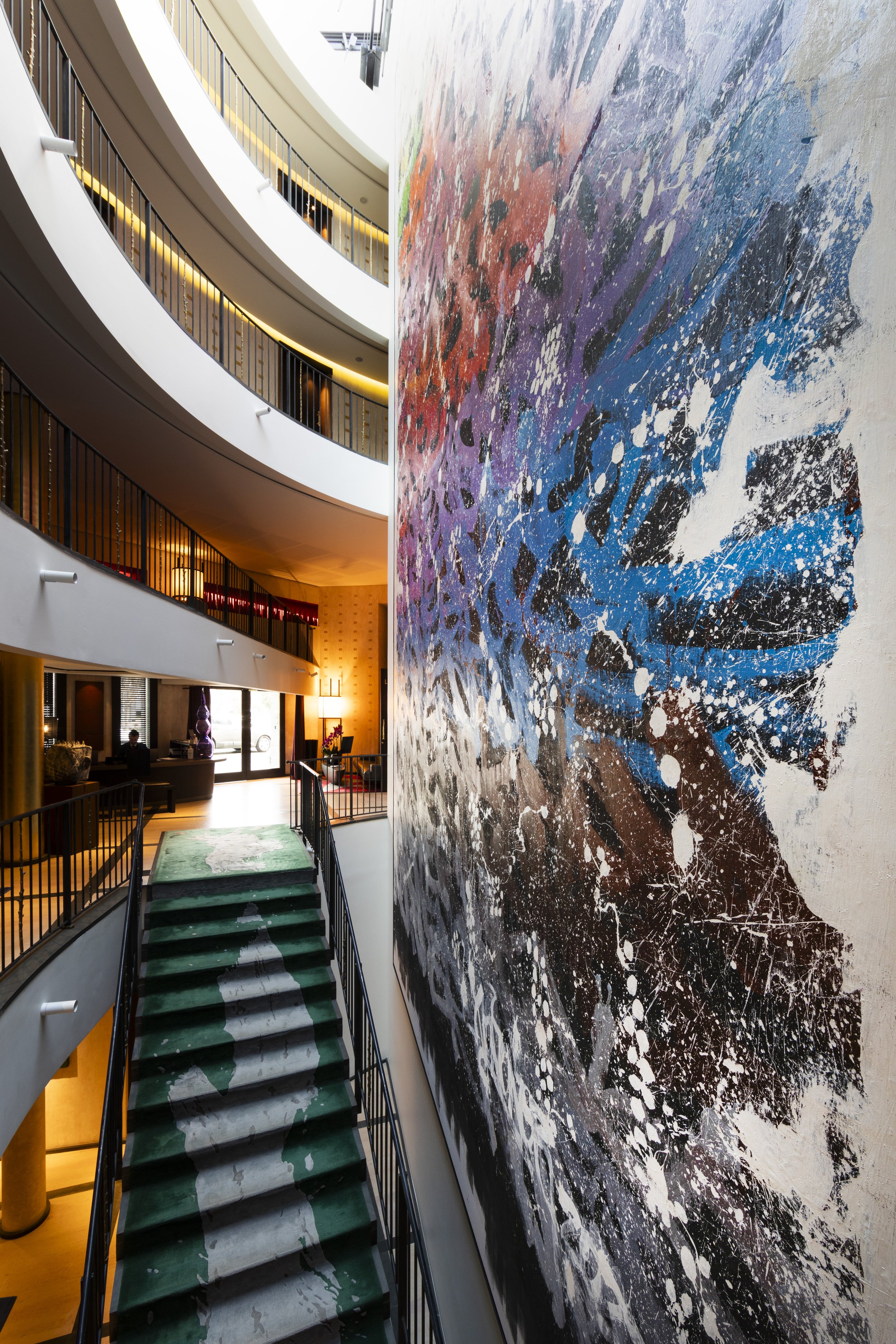 JonOne_HotelSquare_2024_10.jpg