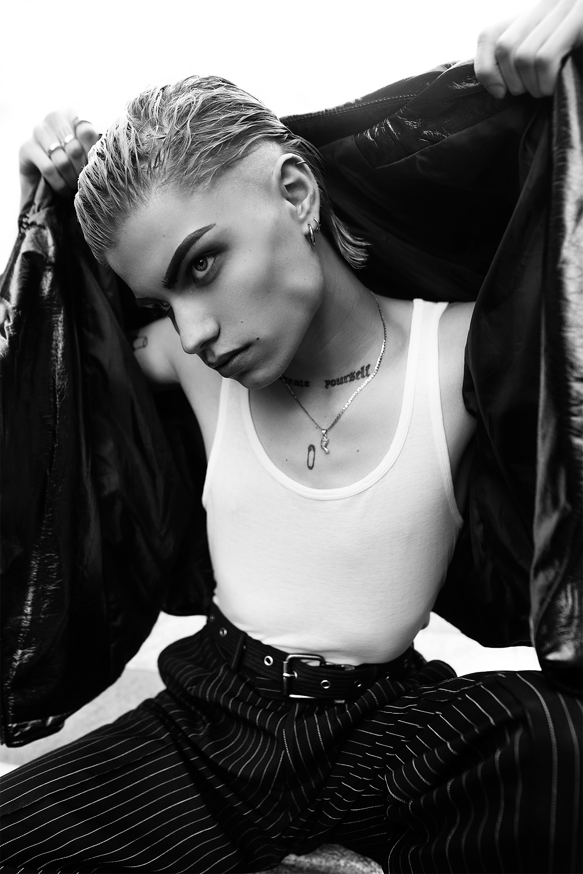 prague-editorial-portrait-photographer-tereza-markova-3.png