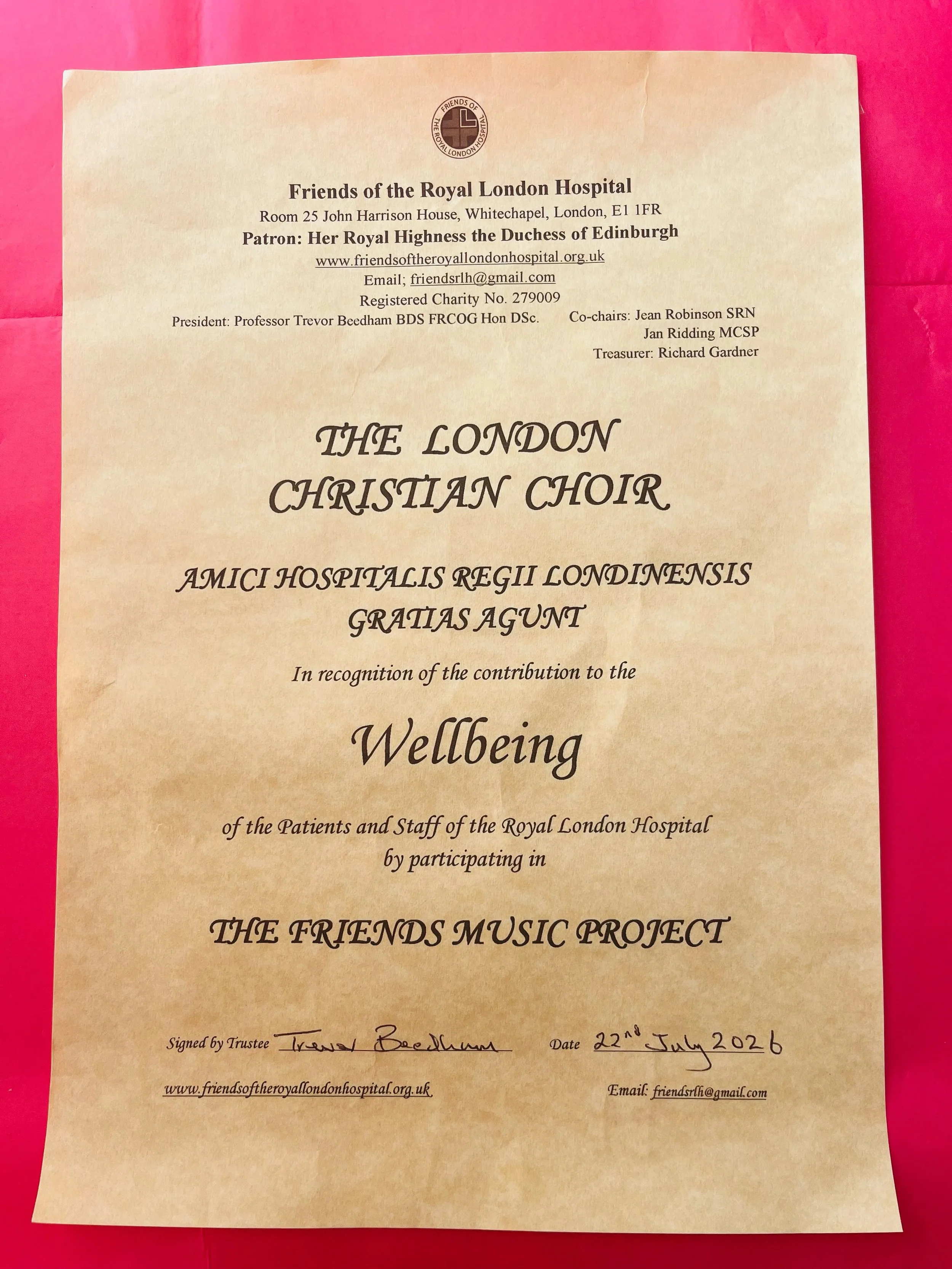 It was wonderful to bring uplifting music by Bach, Mozart and popular songs to sing for the Royal London Hospital lunchtime concert series in July: thank you to the Friends for having us and for this thoughtful certificate!