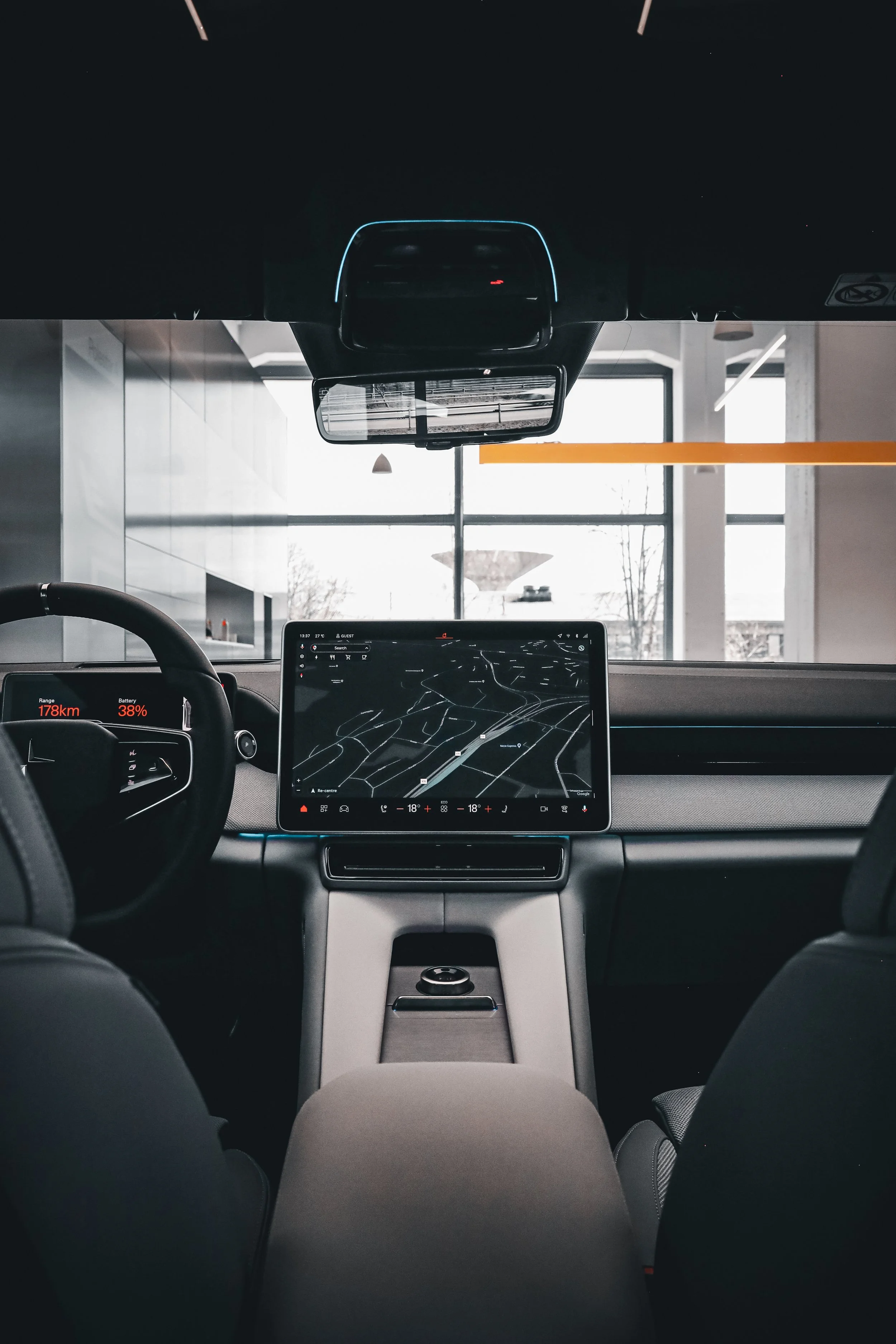 Polestar 4 interior central console photographed in Helsinki by Annika TheVolvoGirl Miftakhova