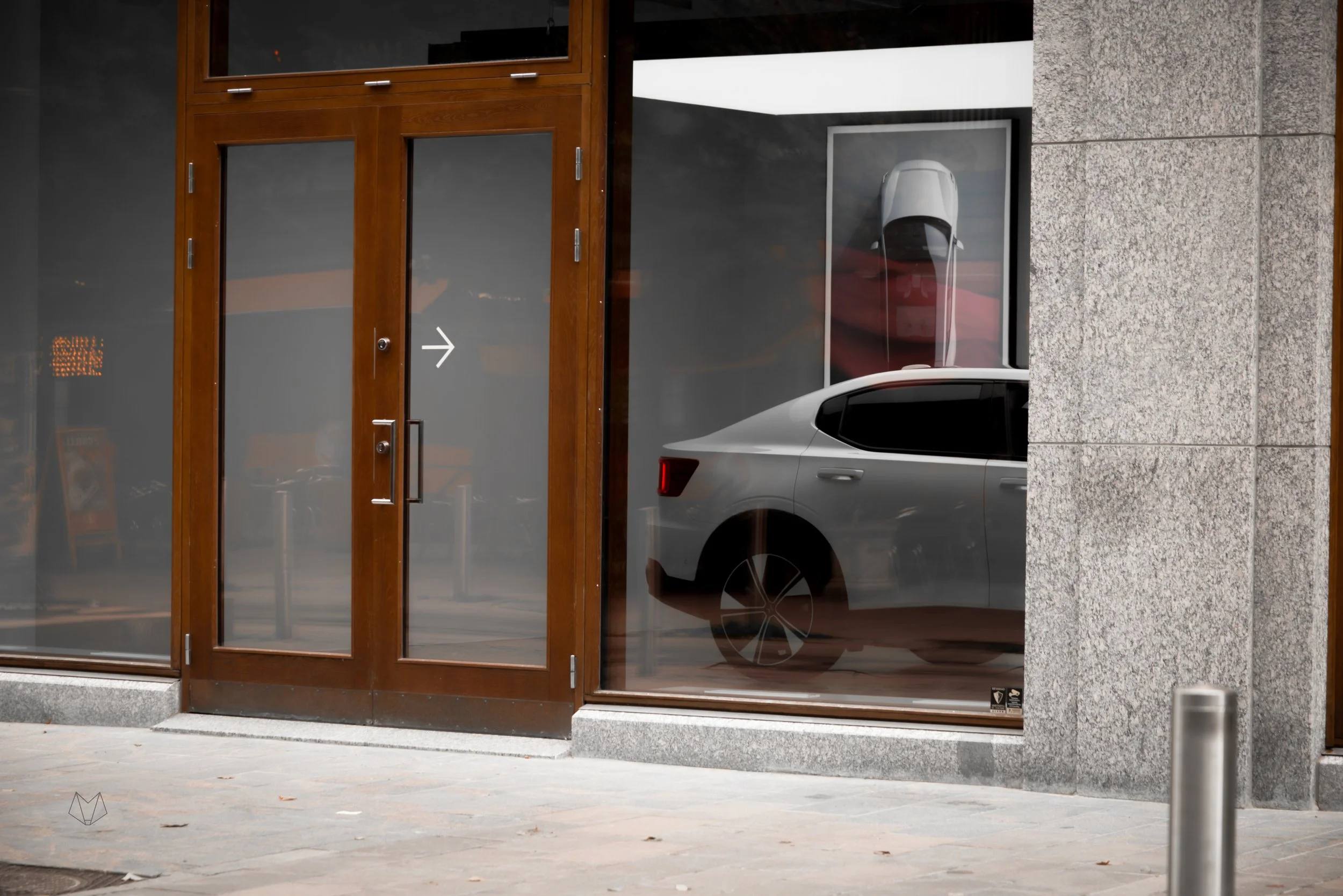 Polestar 2 in pop-up Polestar Space  in central Helsinki, photographed by Annika Miftakhova