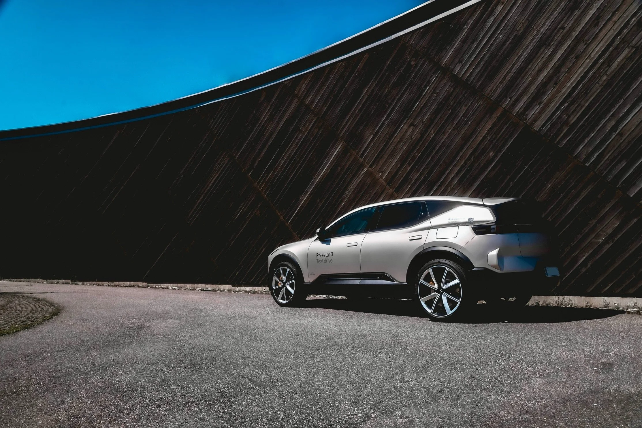 Polestar 3 out in Helsinki, photographed by Annika Miftakhova