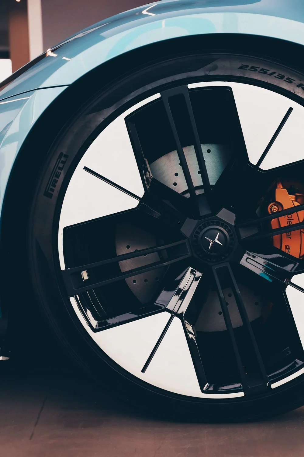 Wheel of Polestar 6 in Helsinki Polestar Space, photographed by Annika Miftakhova