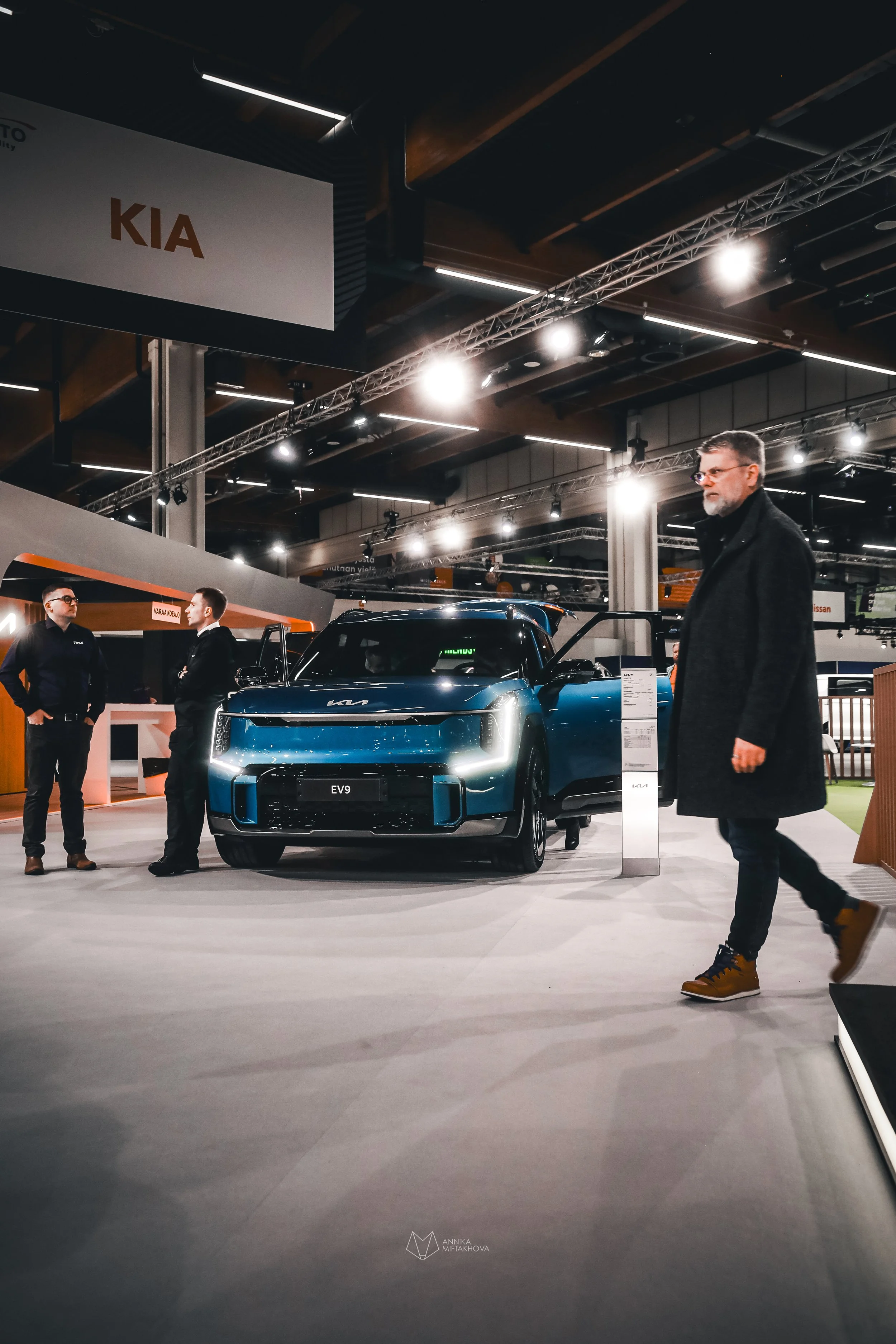 TVG_Miftakhova_Annika_car photography_Helsinki_Auto25 -40.jpeg